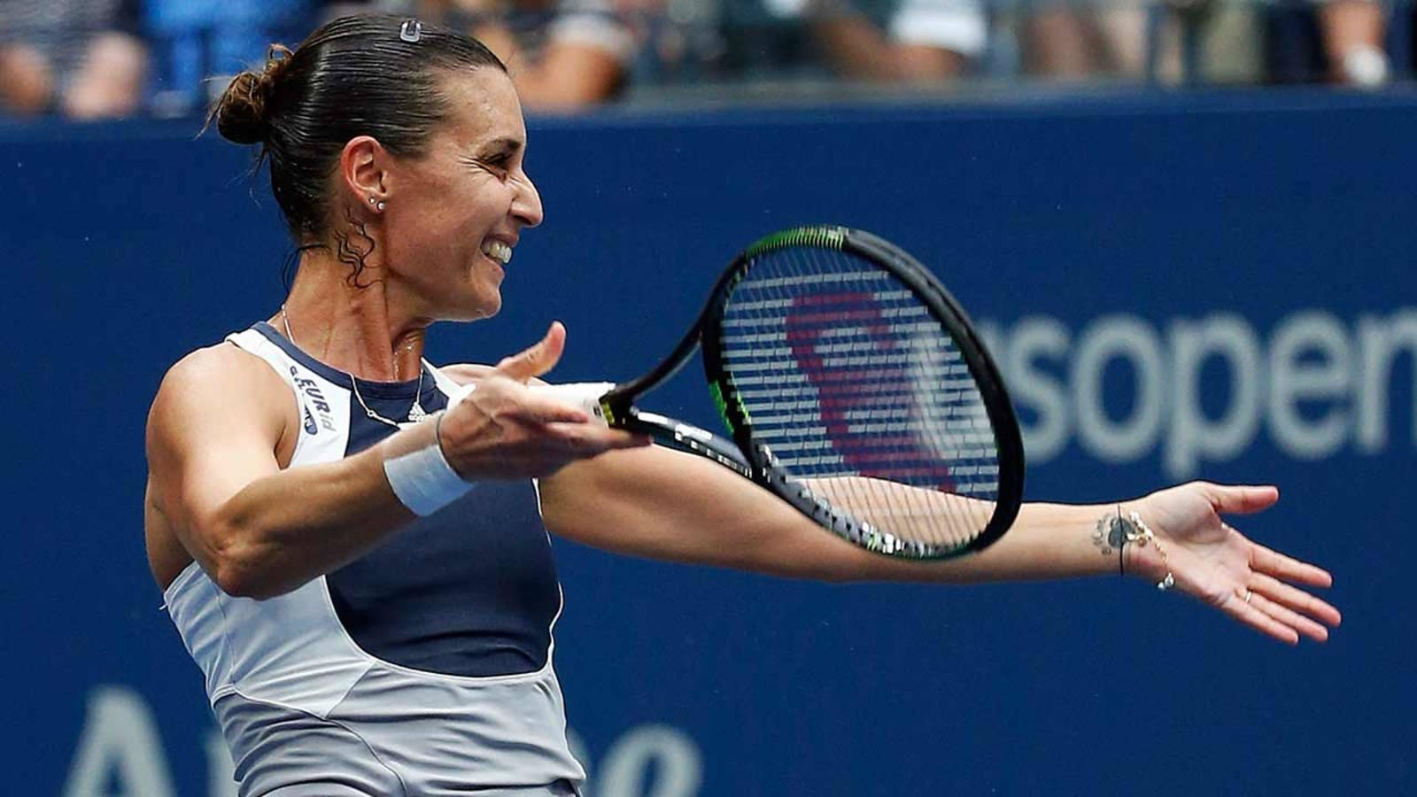 Flavia Pennetta Happy Playing Wallpaper