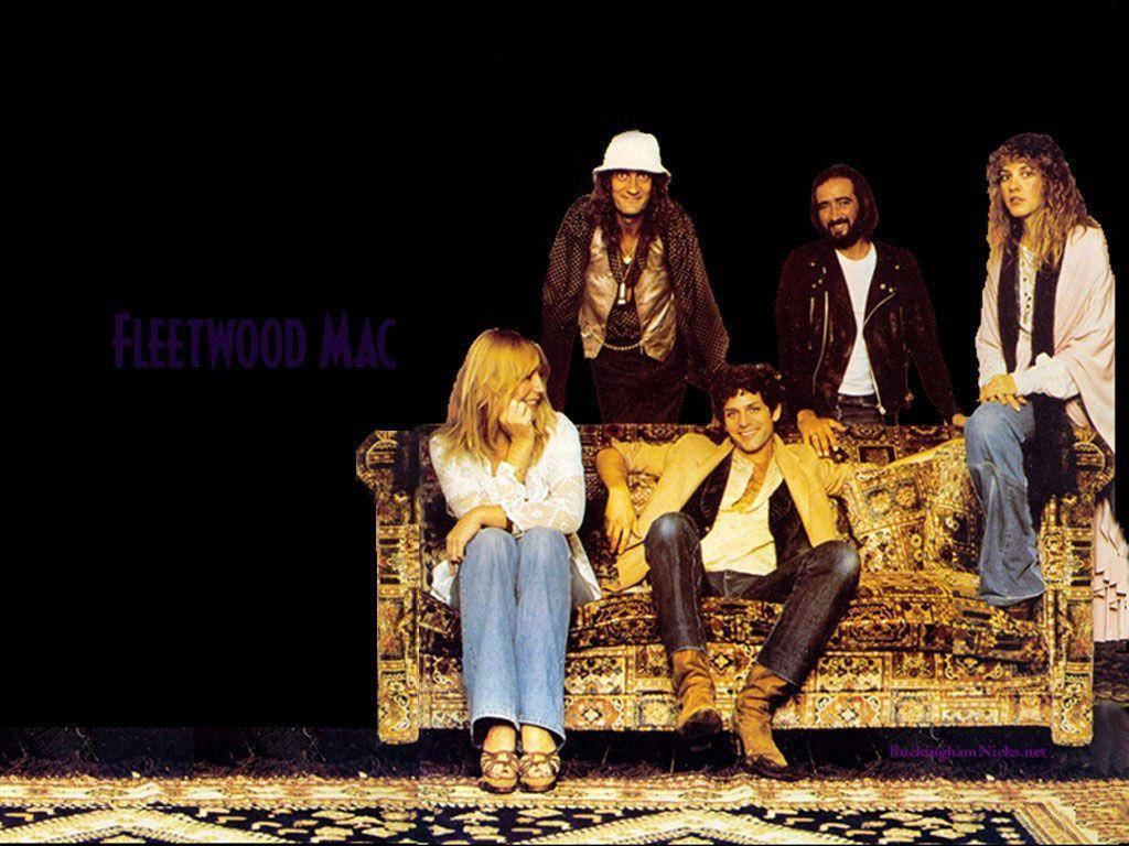 Fleetwood Mac On Sofa Wallpaper