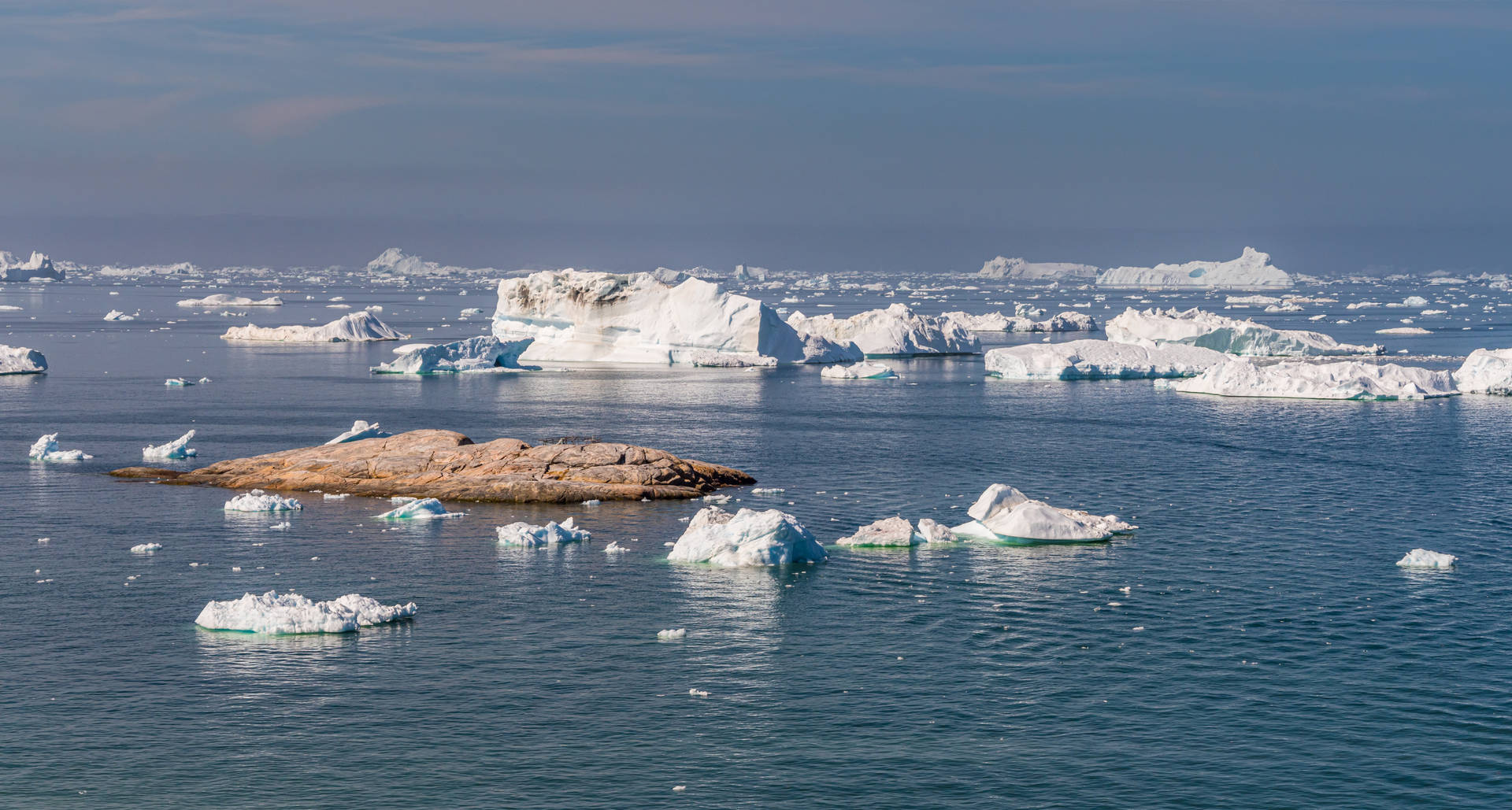 Floating Icebergs Greenland