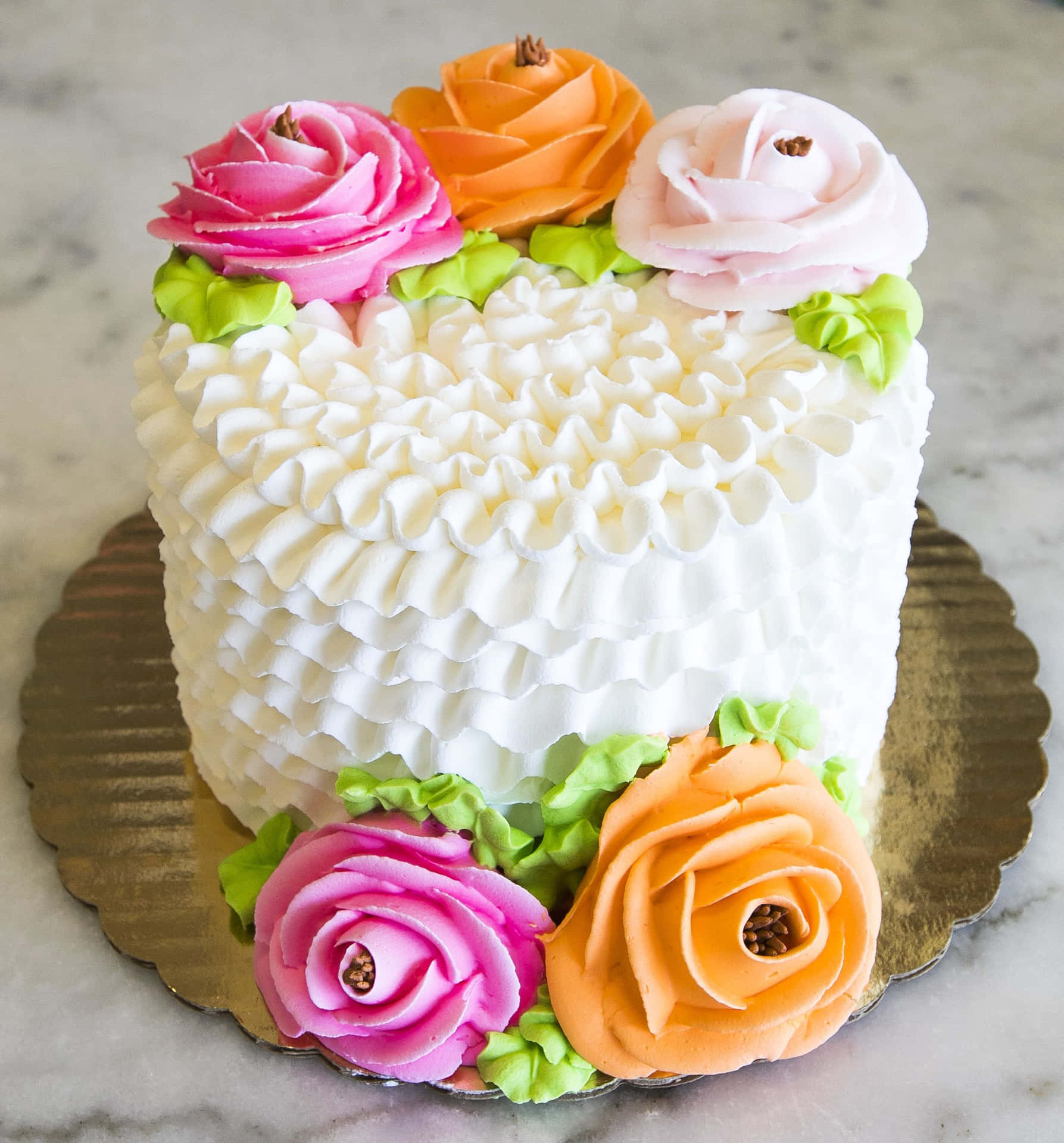Exquisite Floral Cake Wallpaper