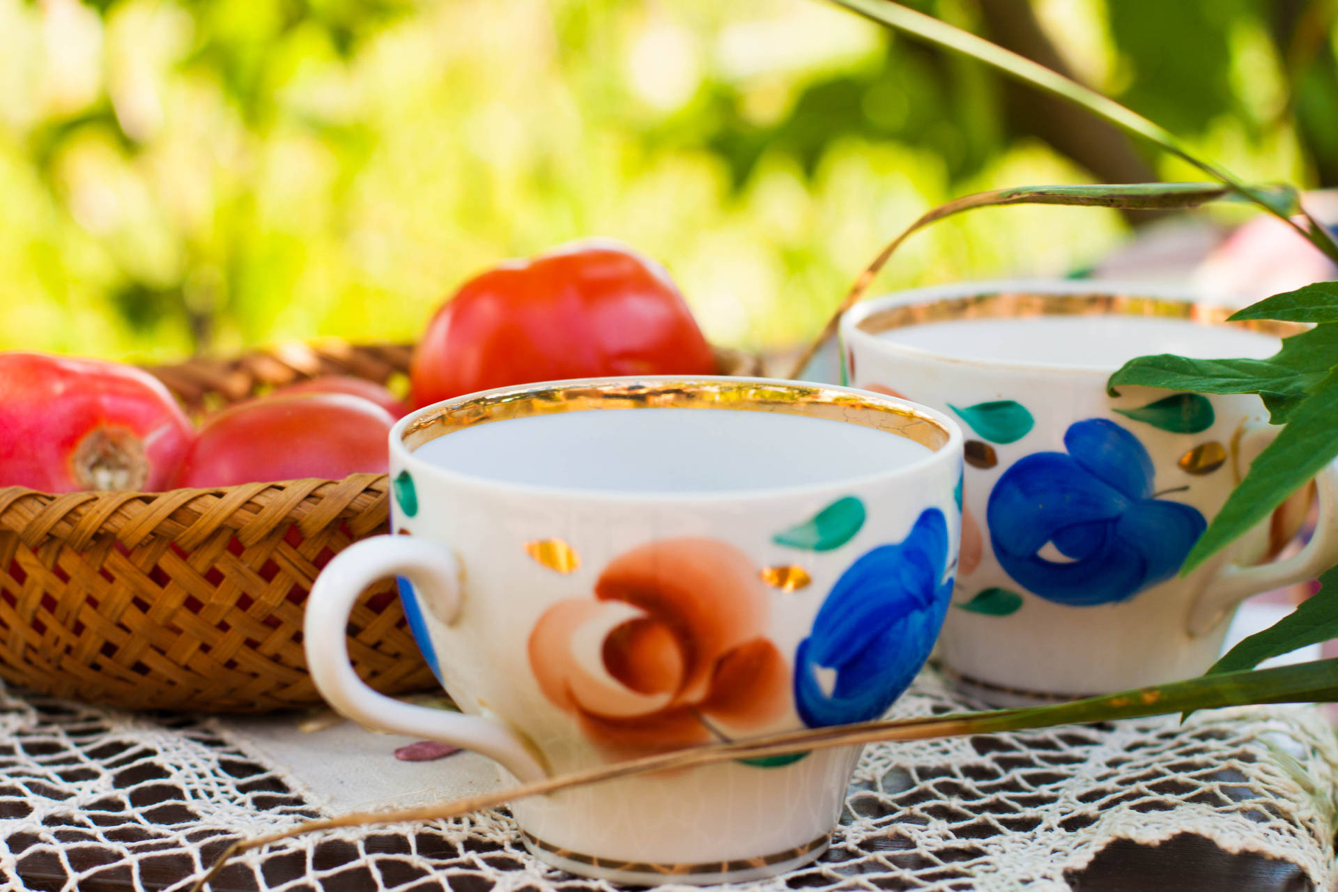 Floral Ceramic Teacups Image Wallpaper