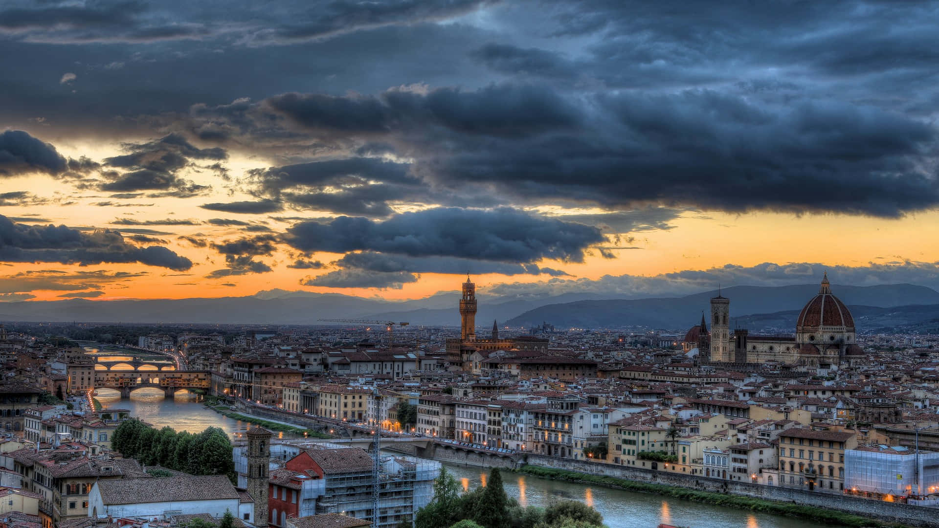 Panoramablickauf Den Dom Von Florenz, Italien. Wallpaper