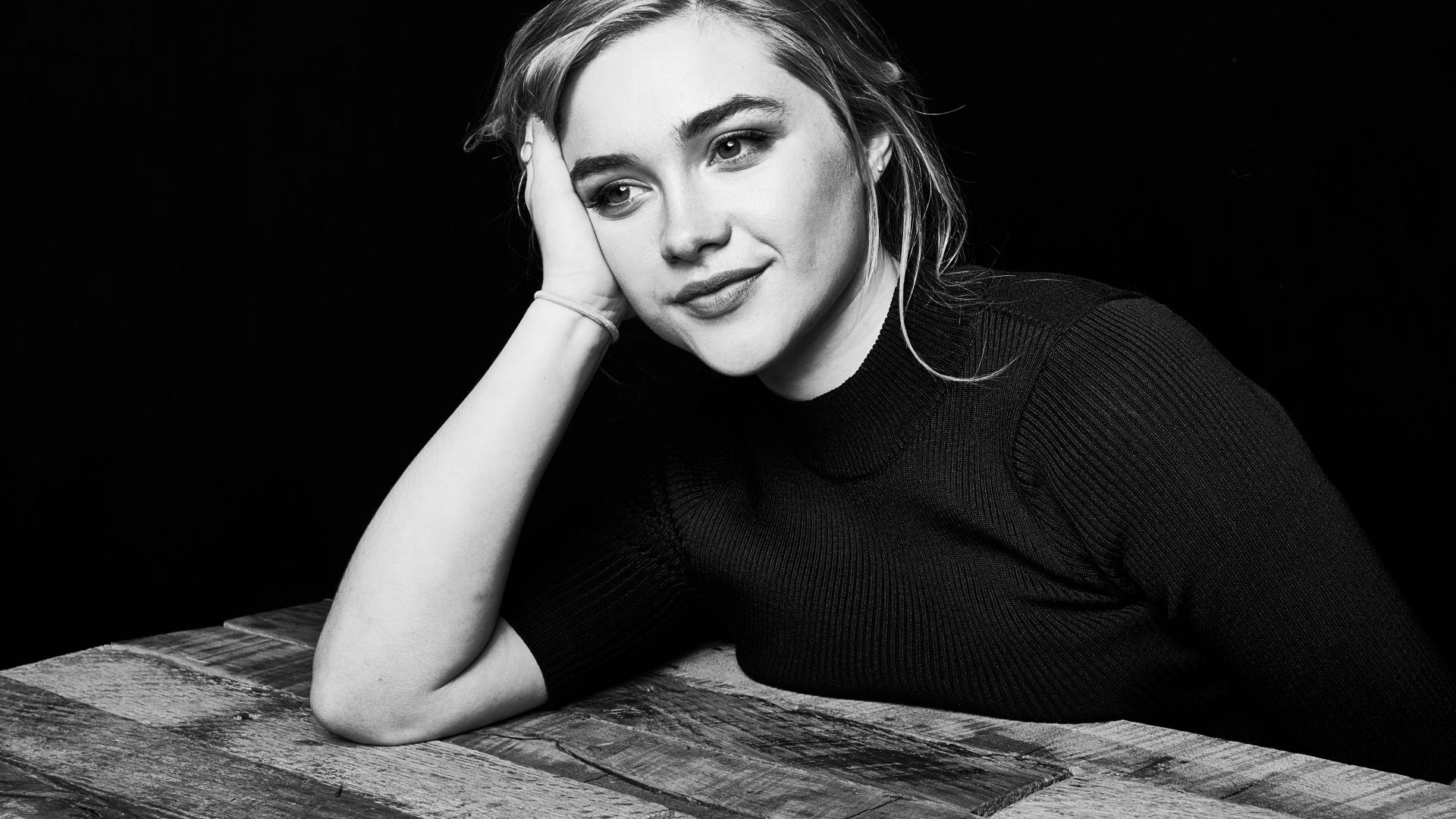 Florence Pugh Black And White