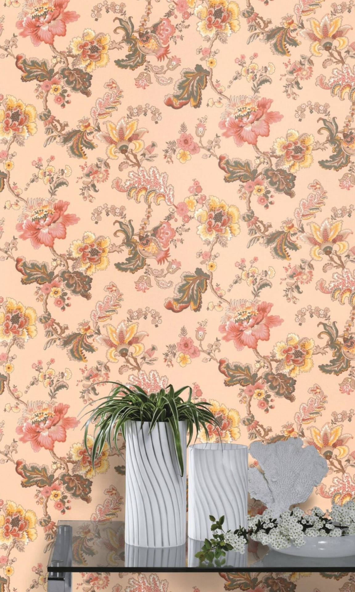 Blomsterdesign og et hvidt keramikmønster Wallpaper