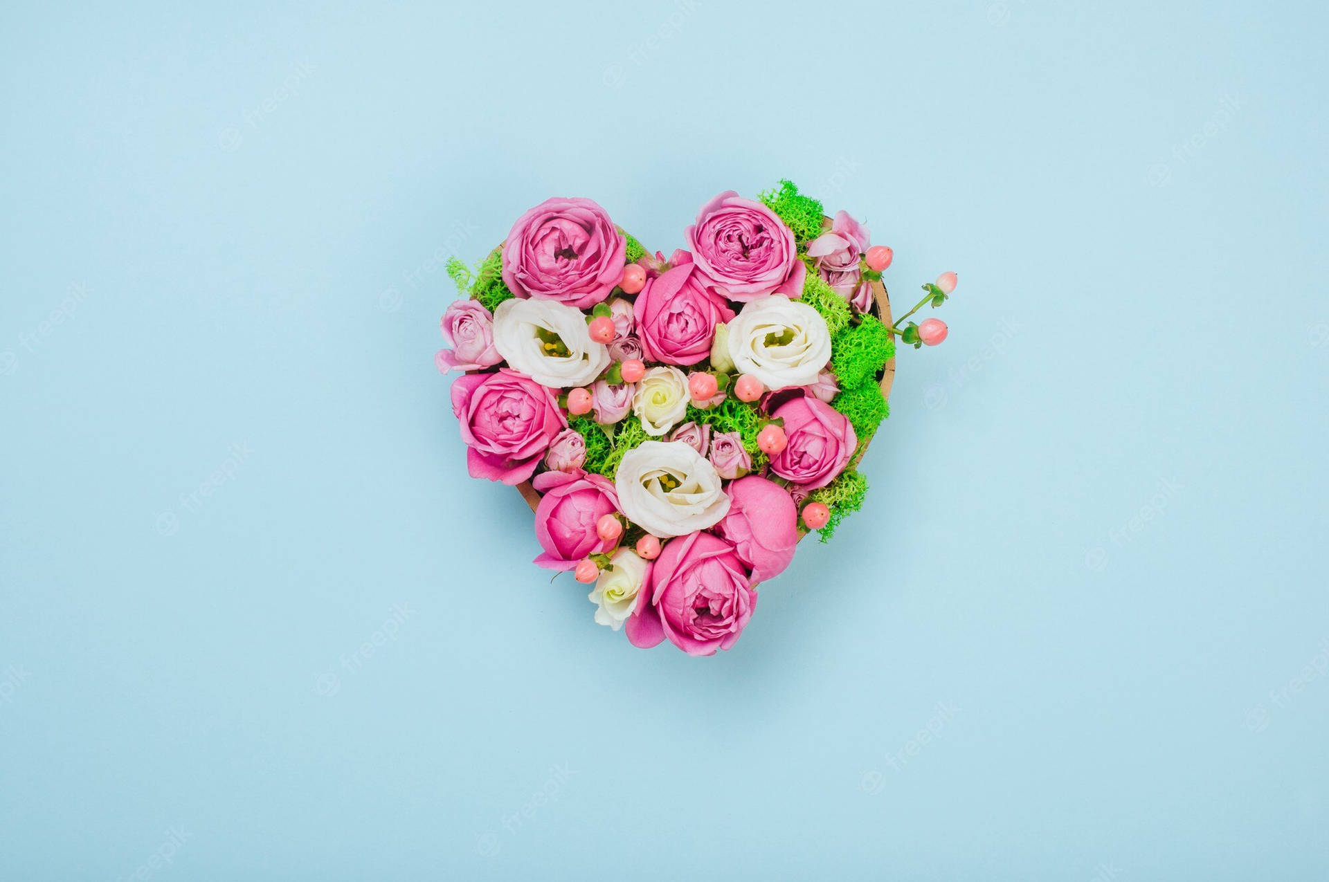Flower Heart With Pink And White Roses Wallpaper