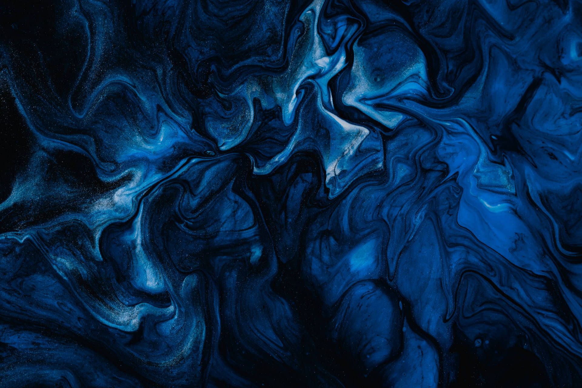 Flüssigedunkle Und Blaue Ästhetische Laptop-wallpaper. Wallpaper