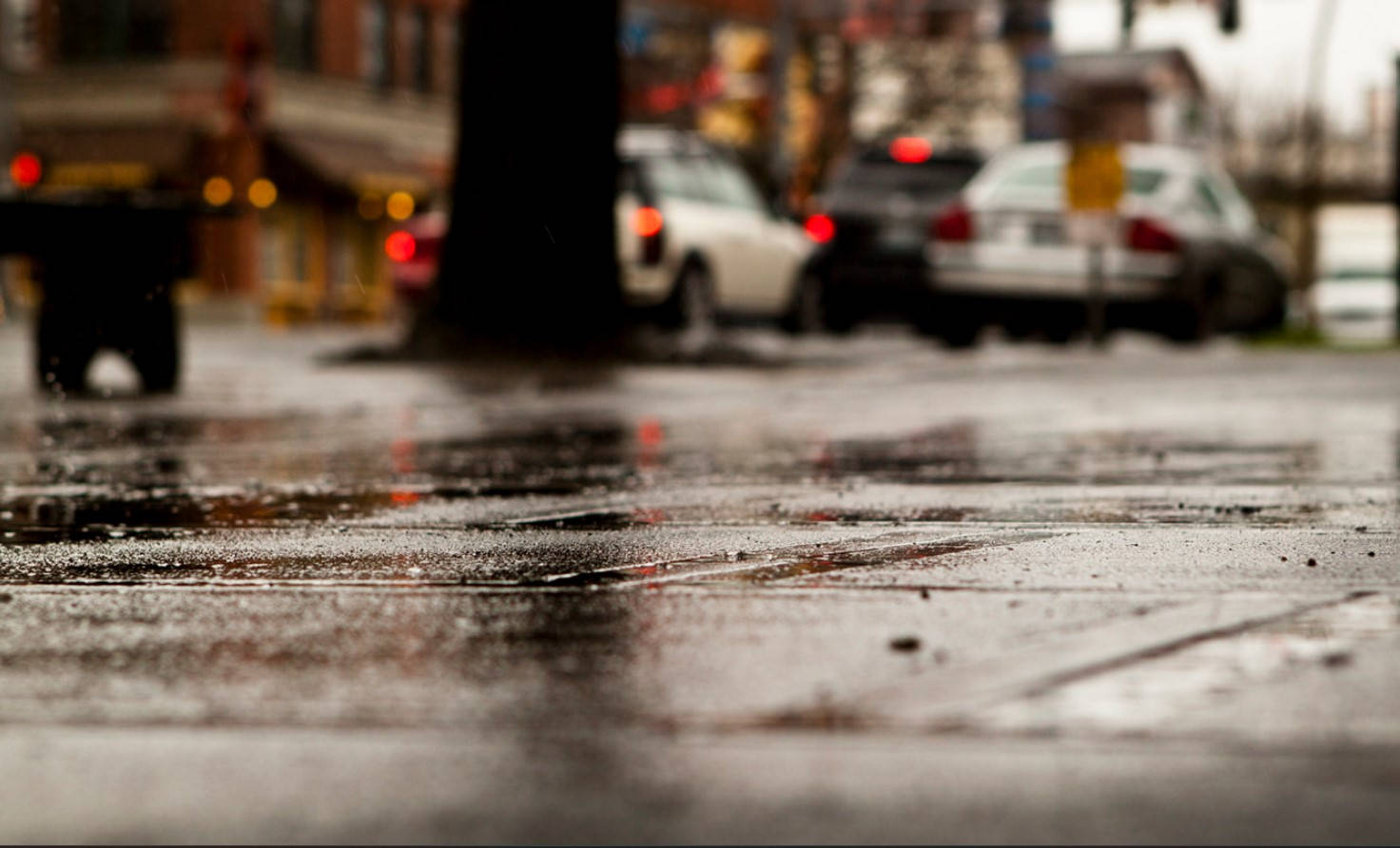 Fokuser billedet af gaderne i Seattle regn Wallpaper