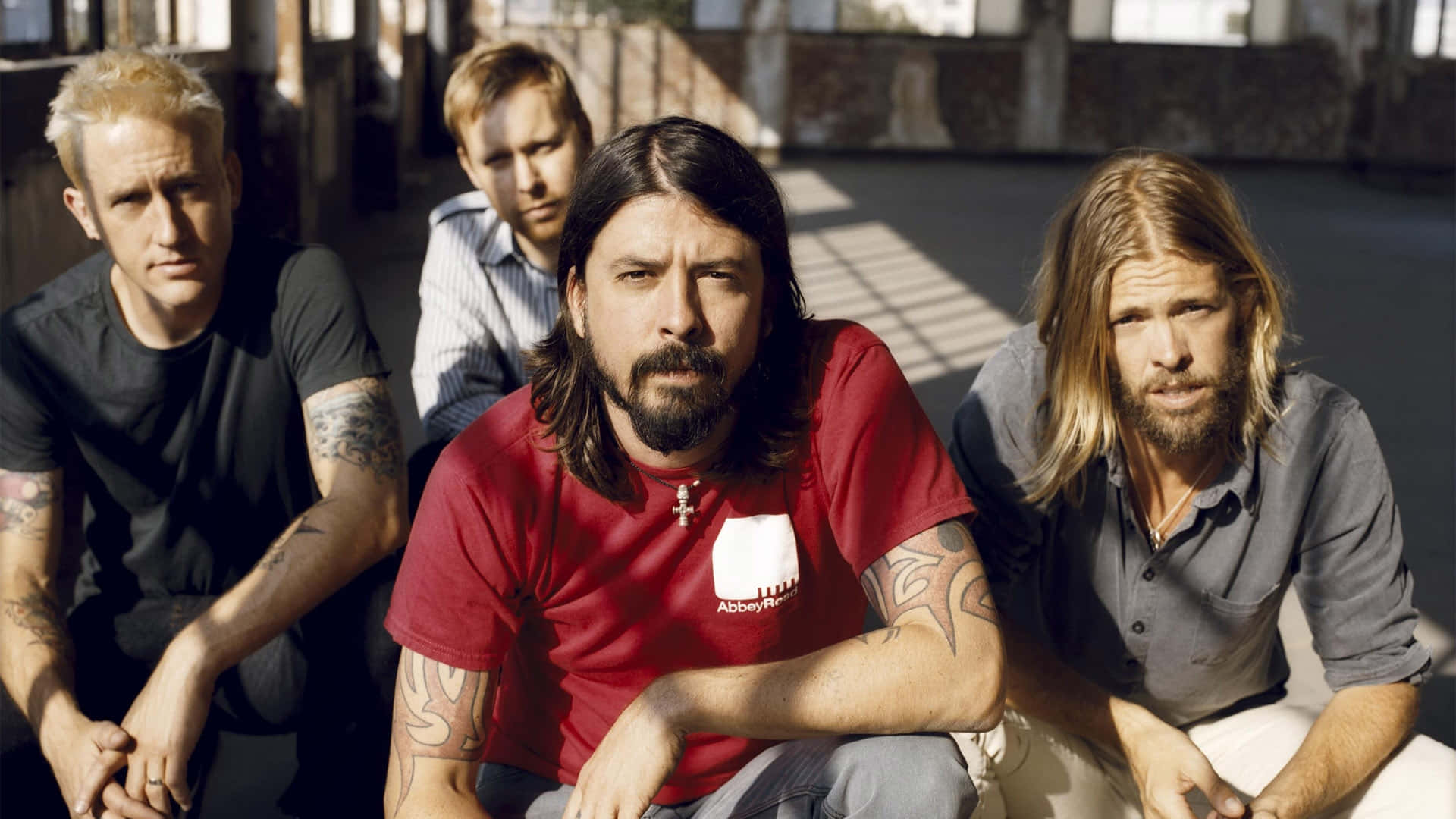 Foo Fighters Band Members Outdoors Wallpaper