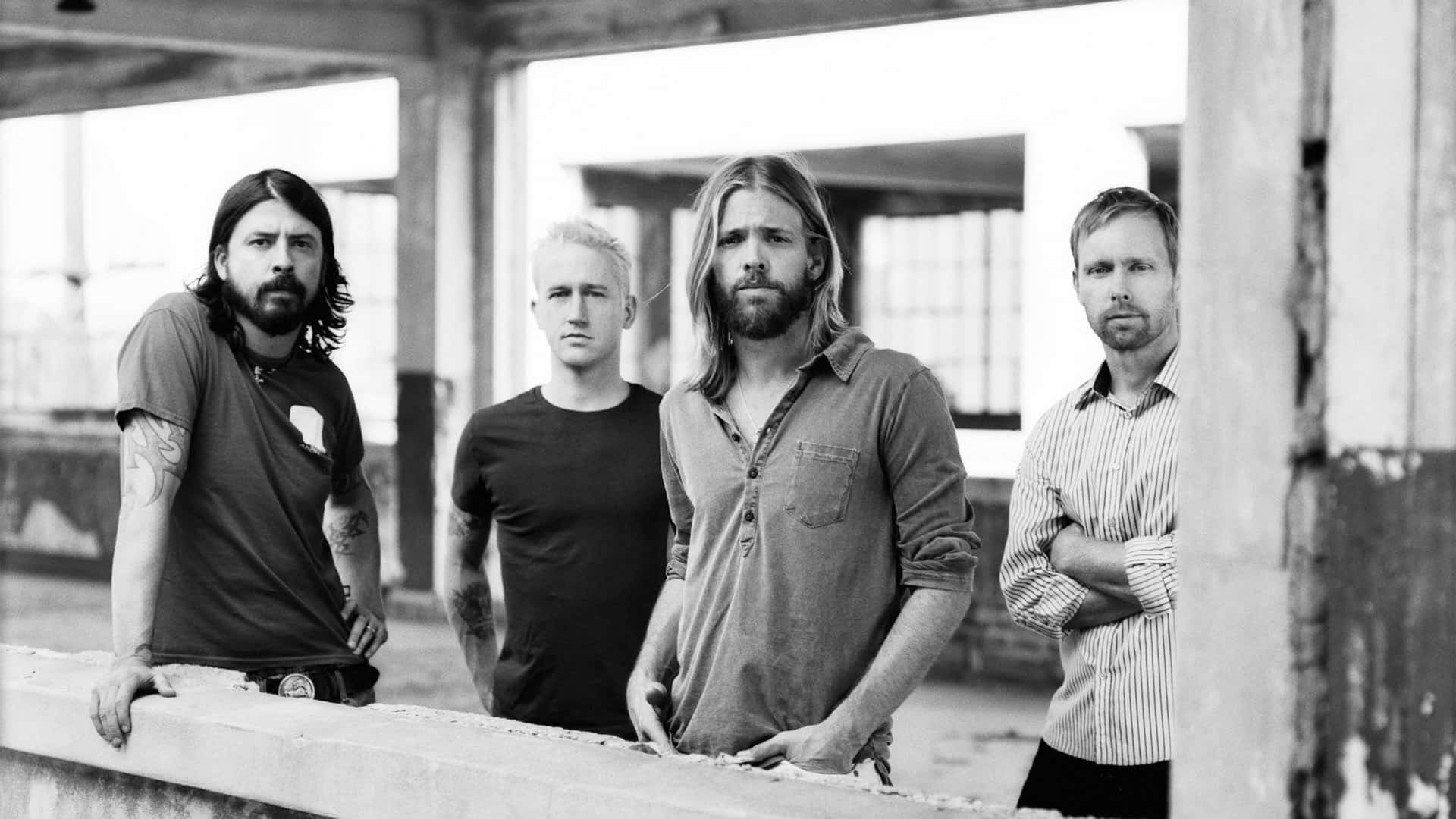 Foo Fighters Band Monochrome Wallpaper
