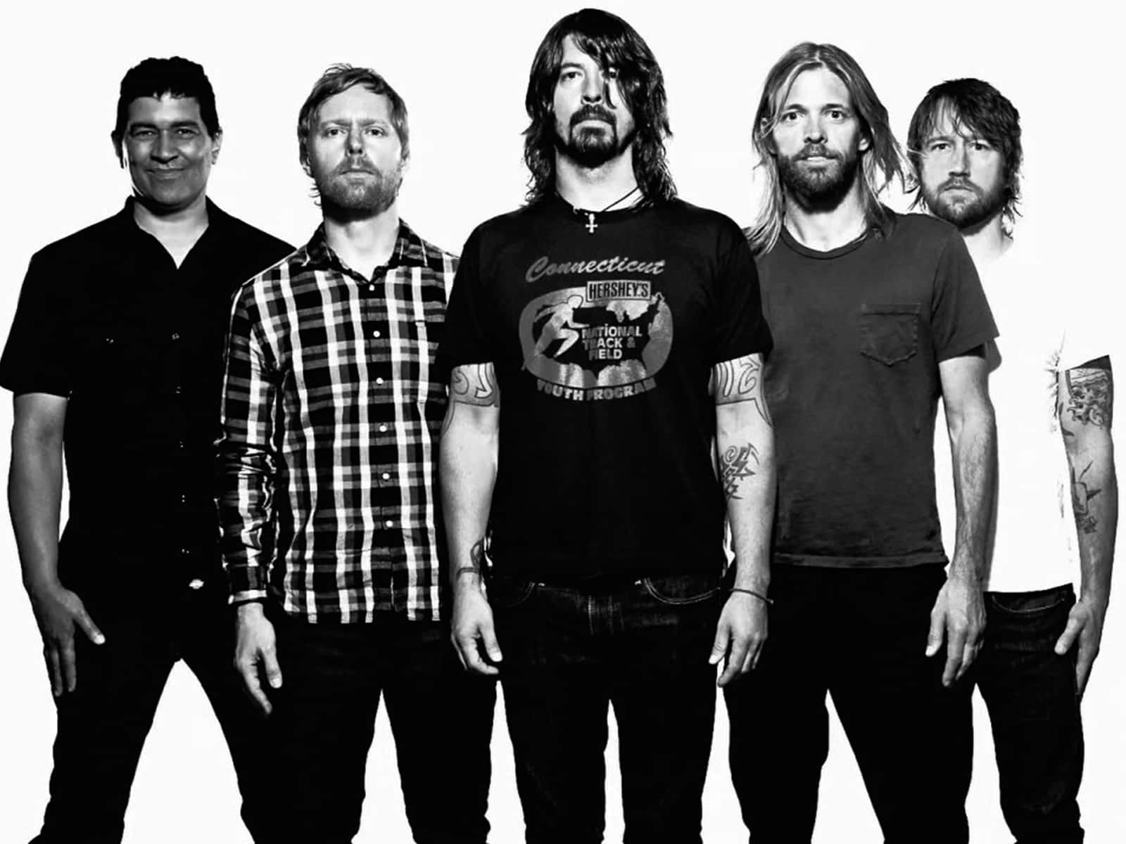 Foo Fighters Blackand White Group Portrait Wallpaper