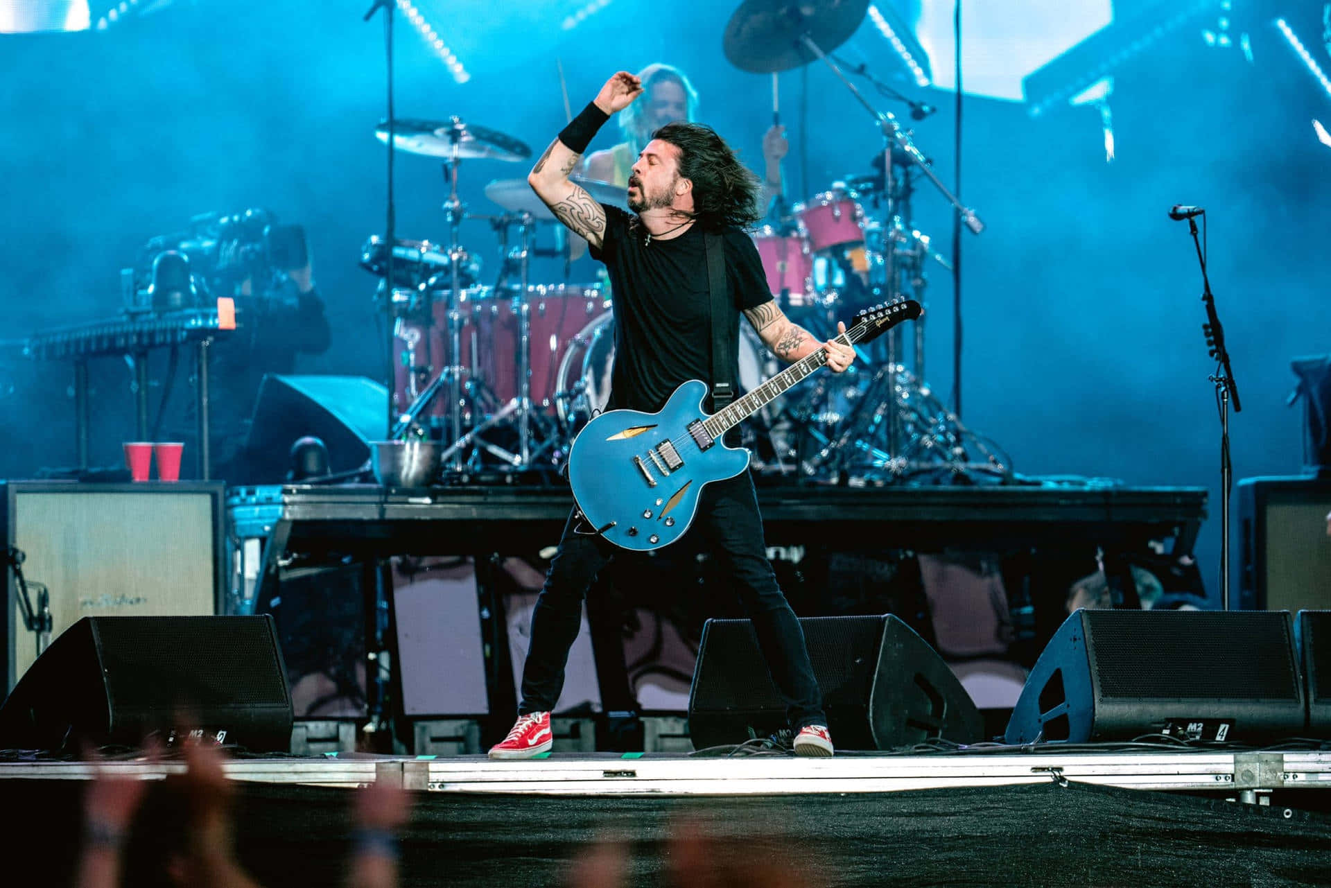 Foo Fighters Live Performance Energy Wallpaper