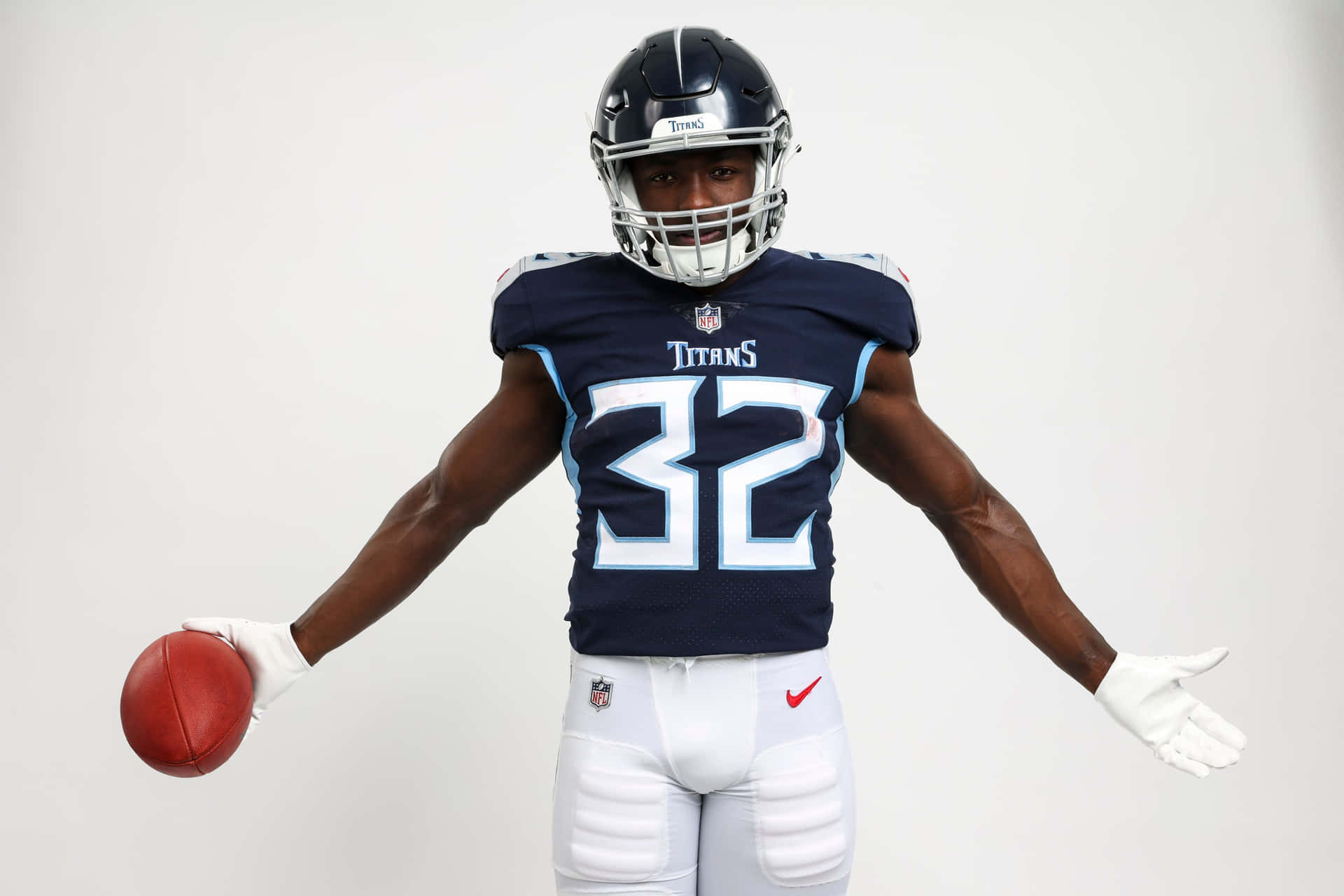 Football Player Number32 Titans Uniform Wallpaper