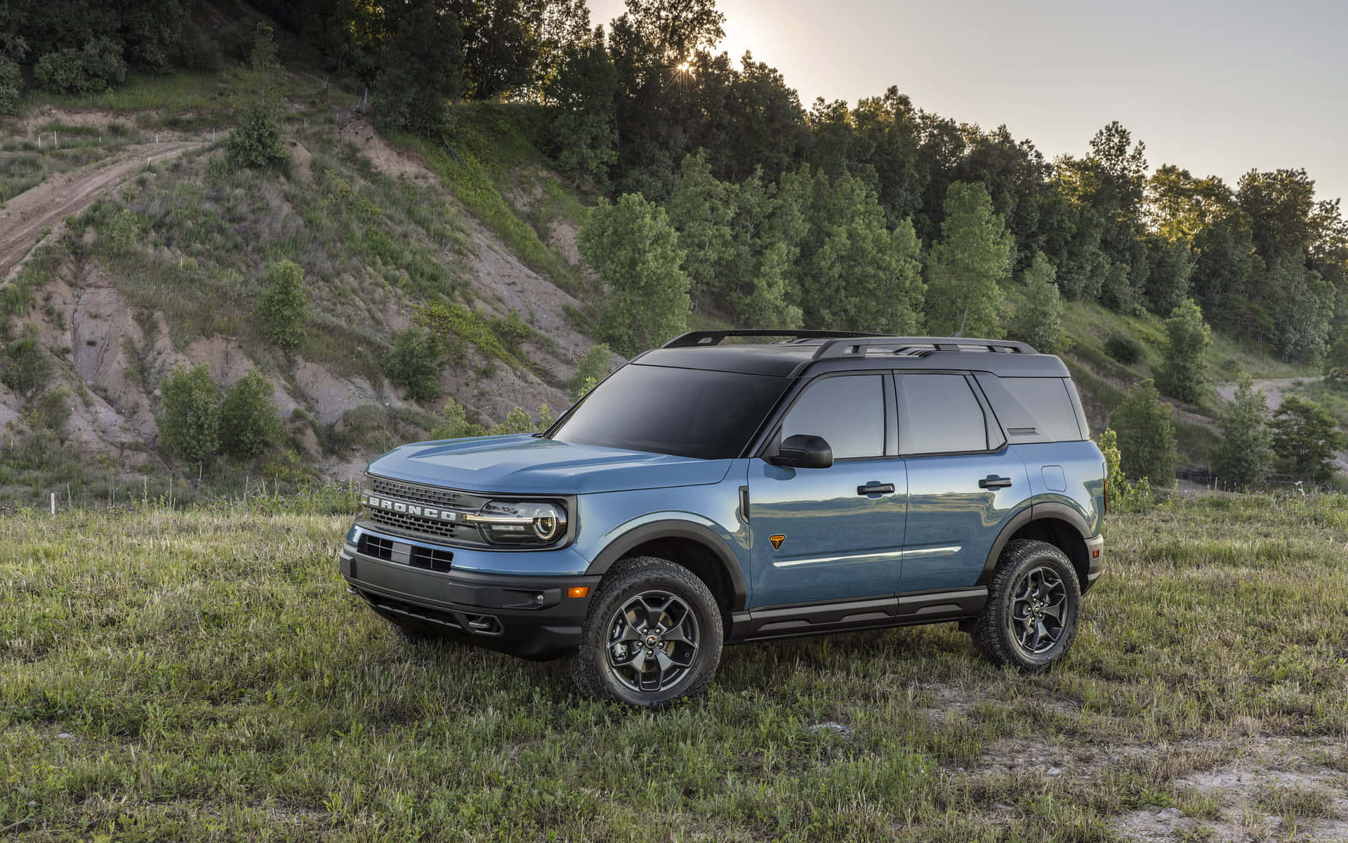 'udforskde Robuste Steder I Det Ikoniske Ford Bronco'