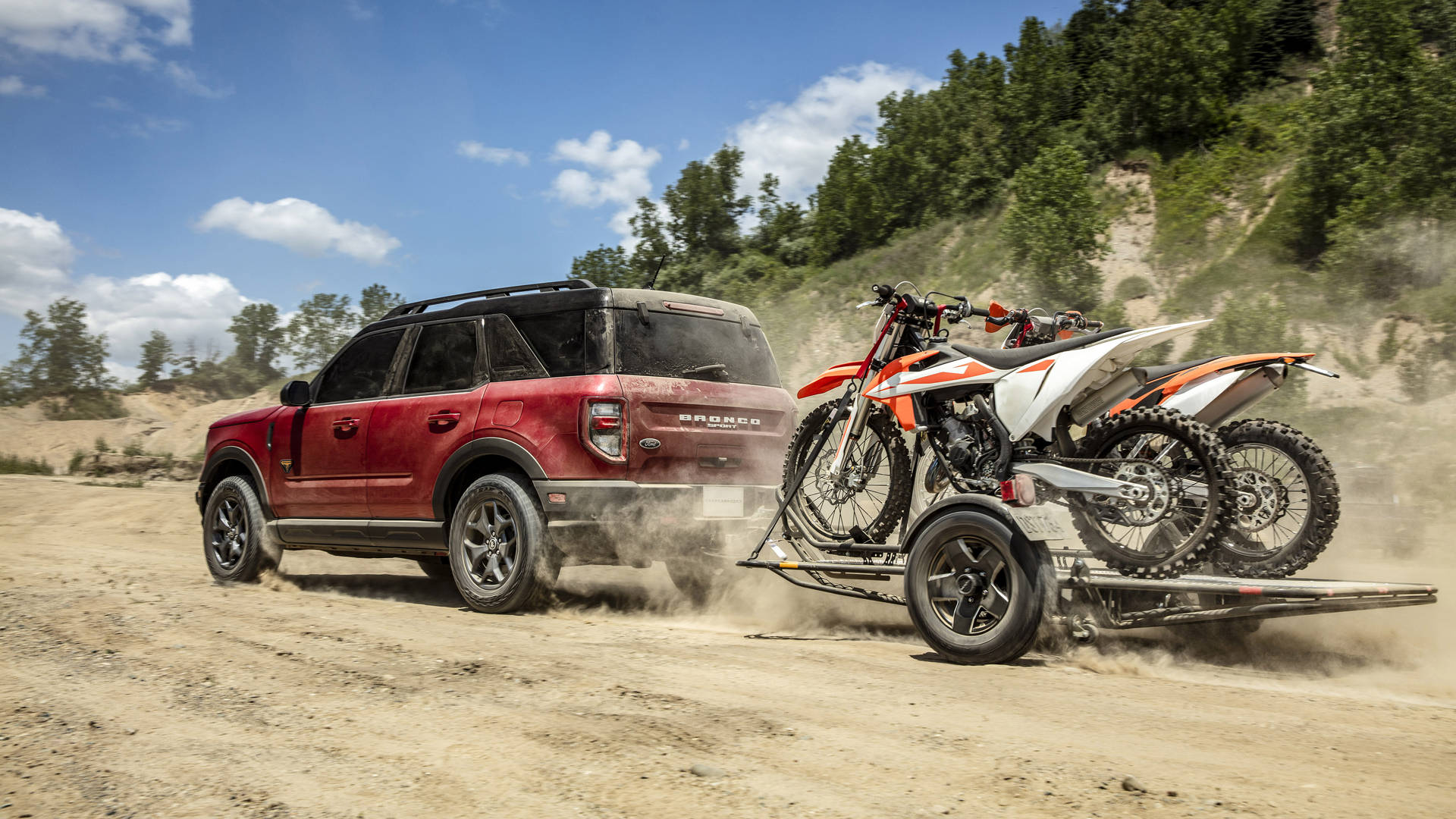 Ford Bronco With Two Dirt Bikes