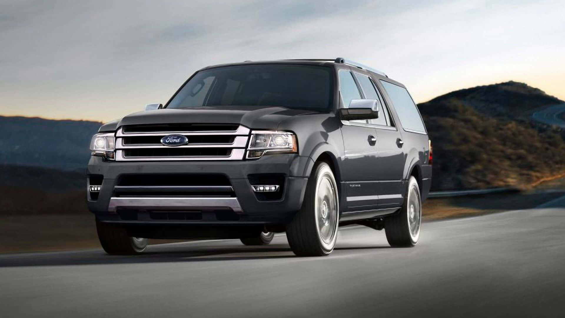 Stunning Ford Expedition on the Road Wallpaper