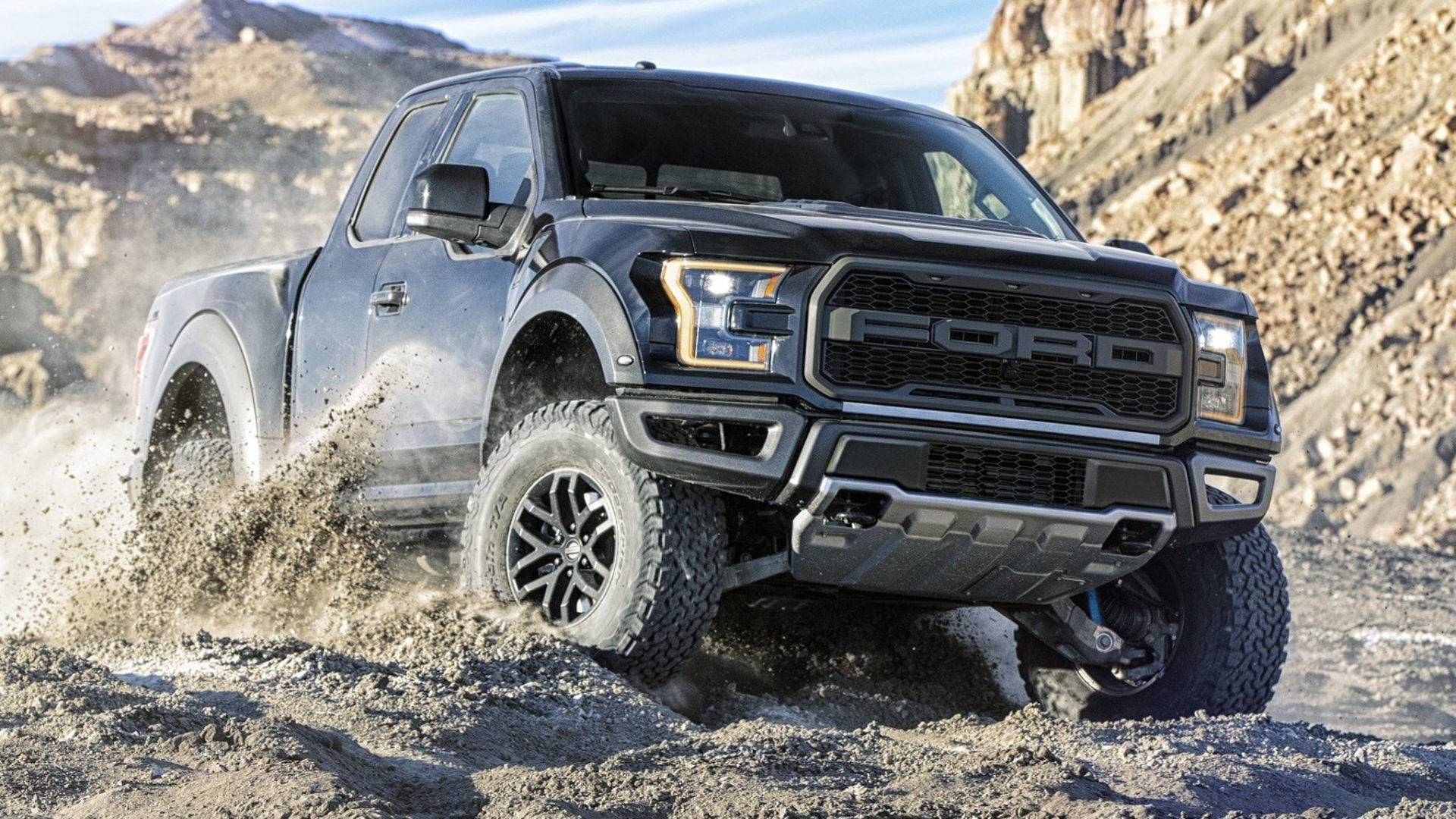Ford Raptor Driving Off-road Picture