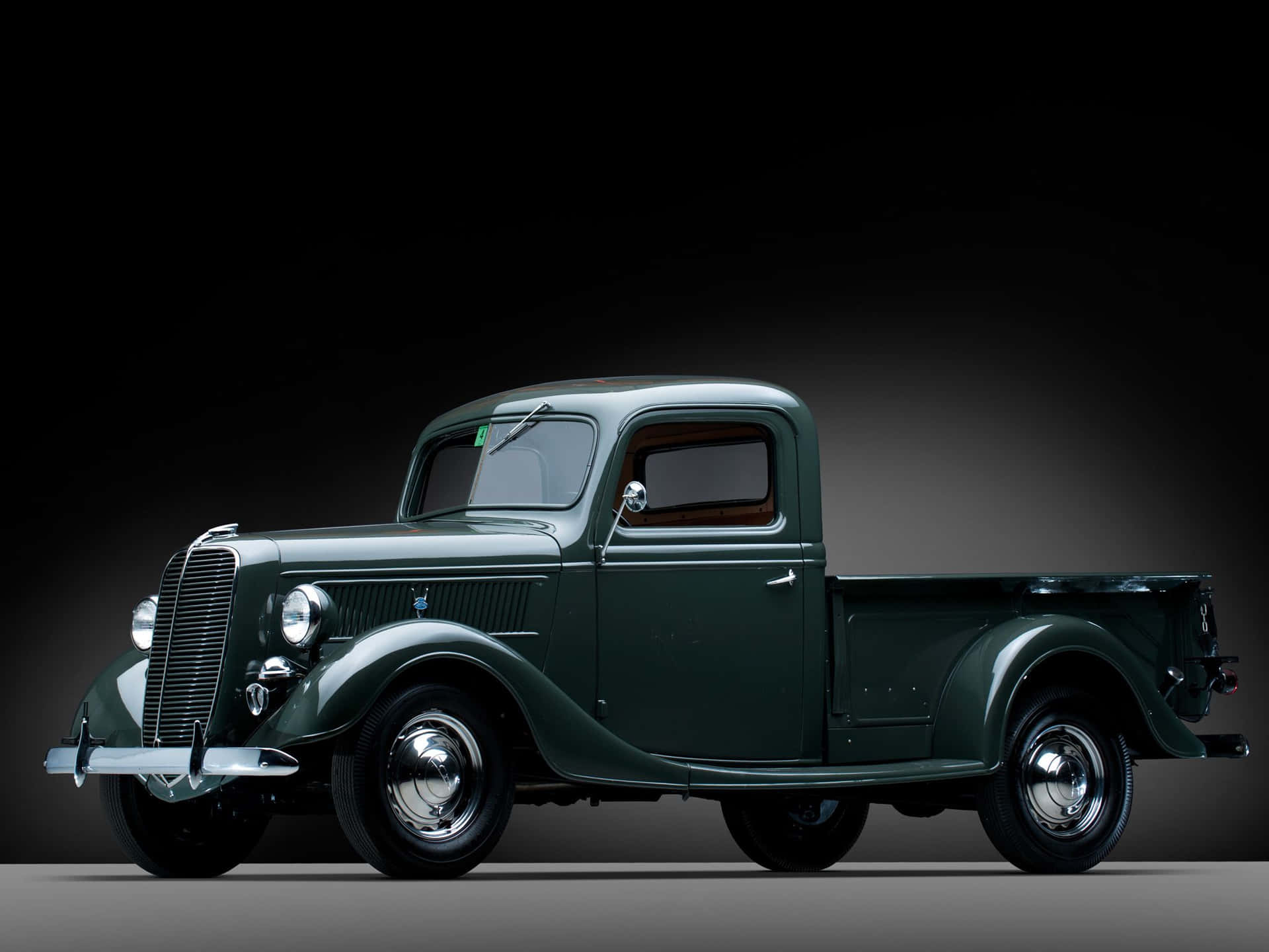 The classic American Ford pickup truck Wallpaper