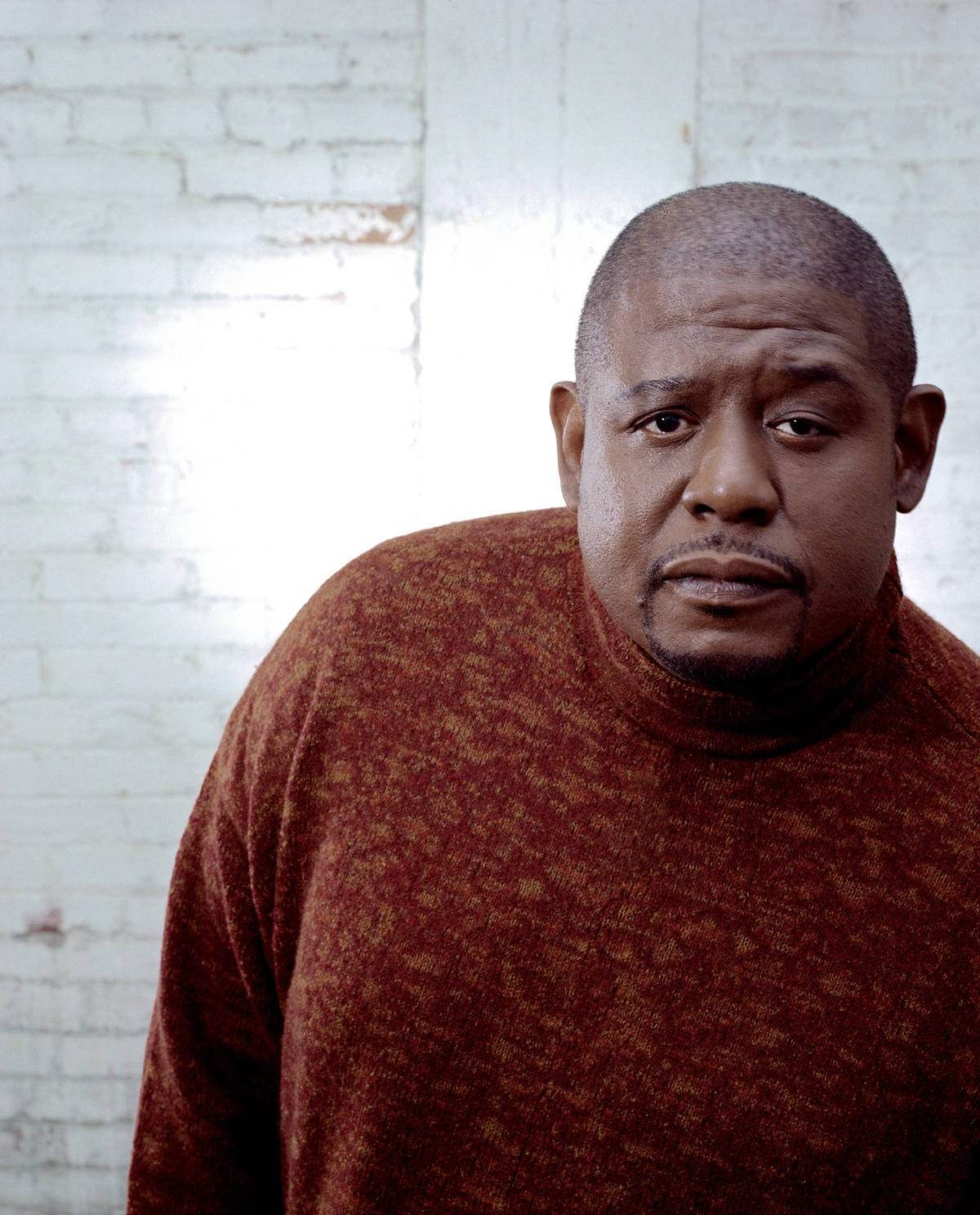 Forest Whitaker In Red Wallpaper