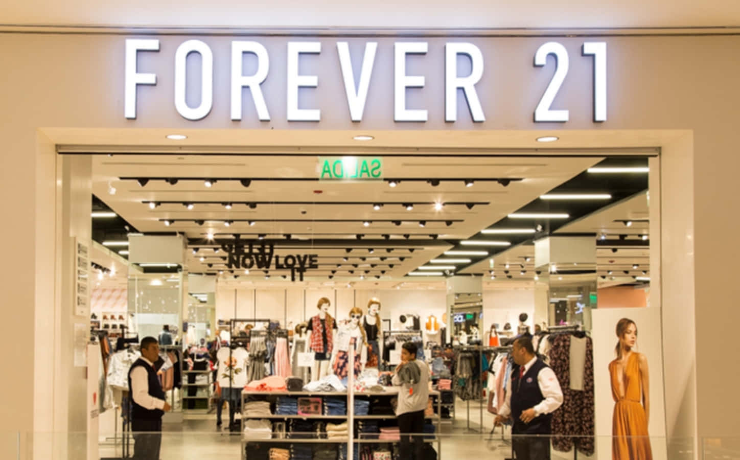 Look good and feel even better with the stylish clothing from Forever 21.