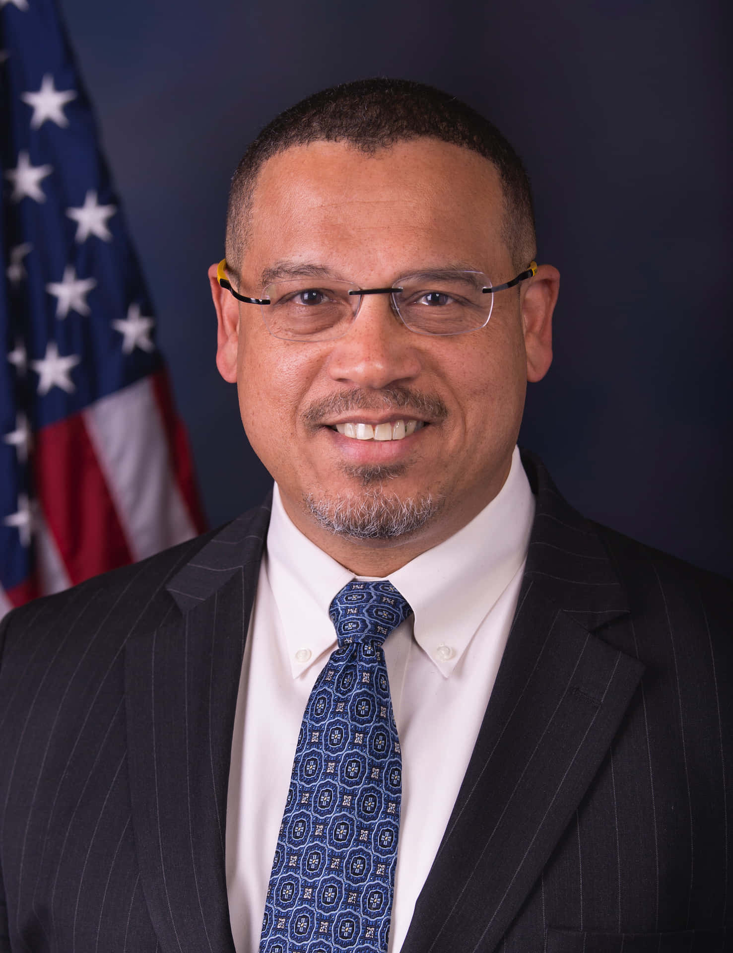 Formal Picture Of Keith Ellison Wallpaper