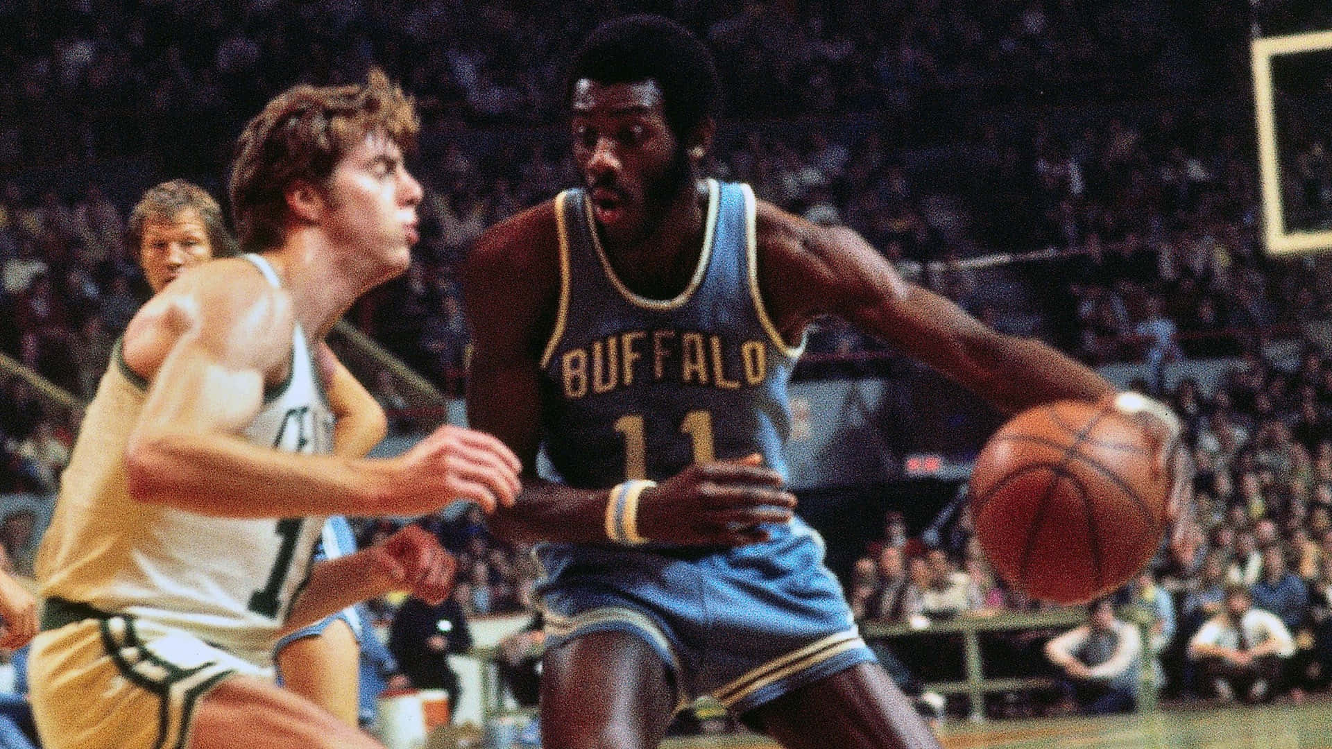 Bob McAdoo Signed Buffalo Braves Jersey (JSA COA) 1975 NBA MVP