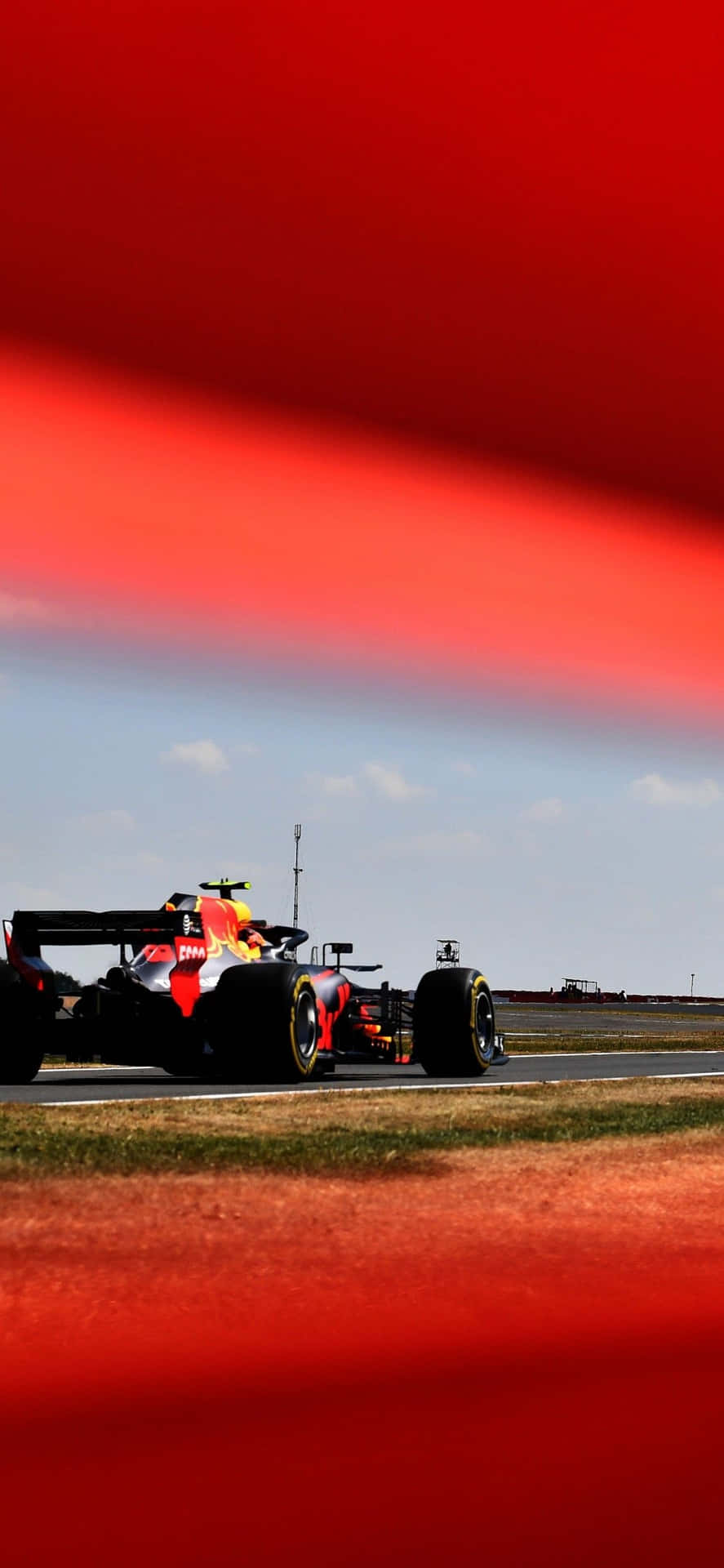 Opgrader din F1-oplevelse - sættet af Formula 1 iPhone tapeter Wallpaper