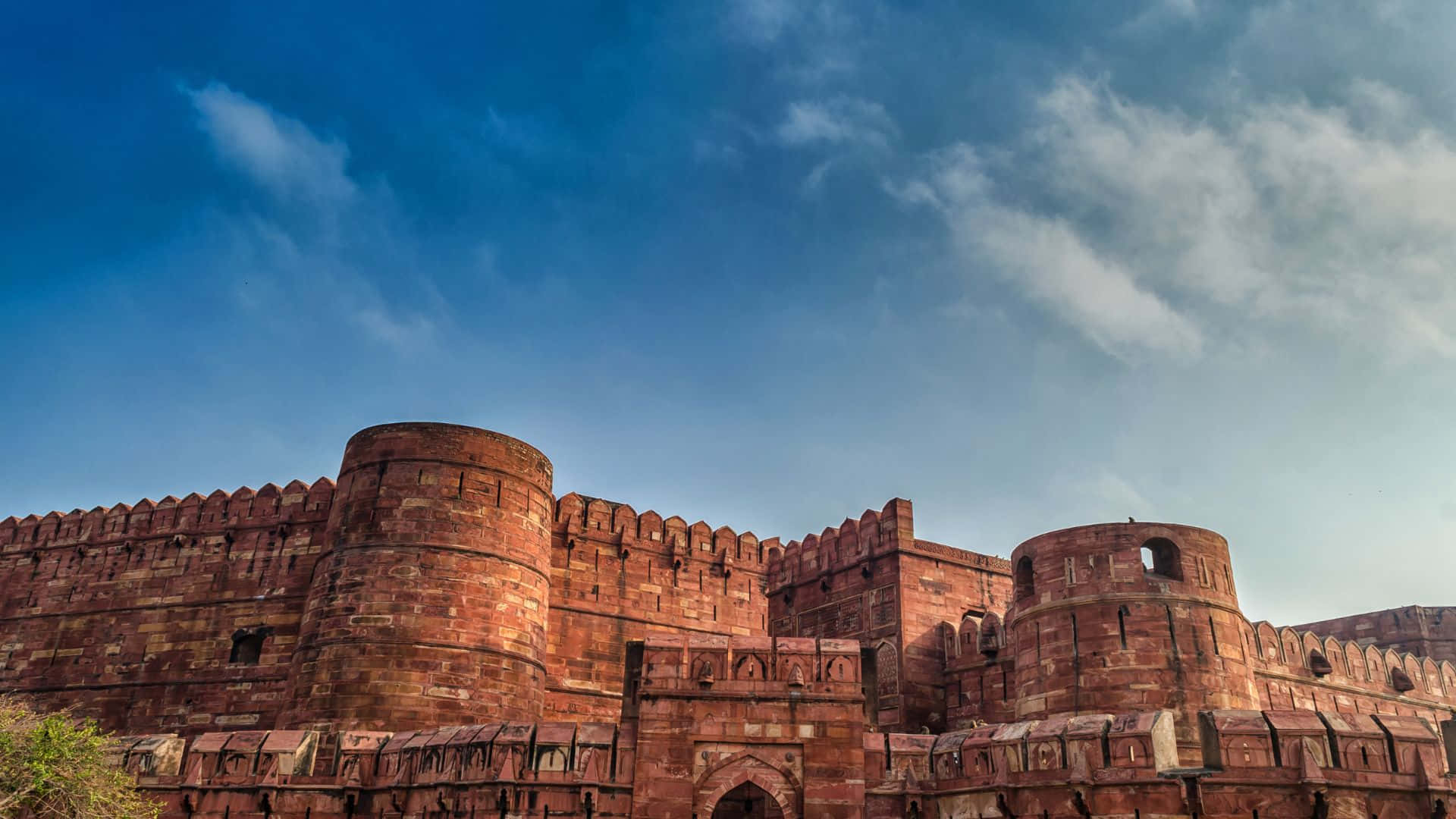 Fantastisknattutsikt Över Fortet I Indien