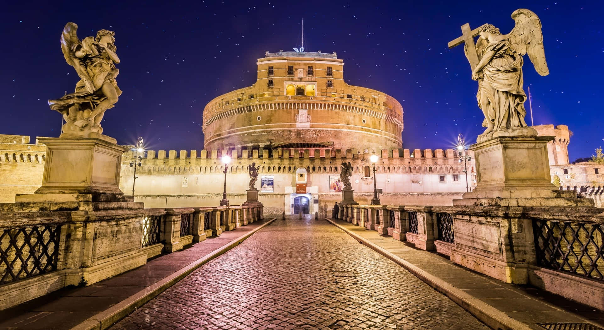 Fortress Of The Angels At Castel Santangelo Wallpaper