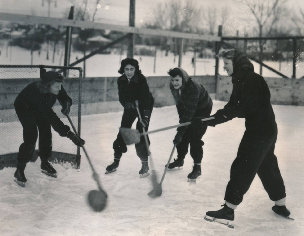 Four Friends Broomball Sports Wallpaper
