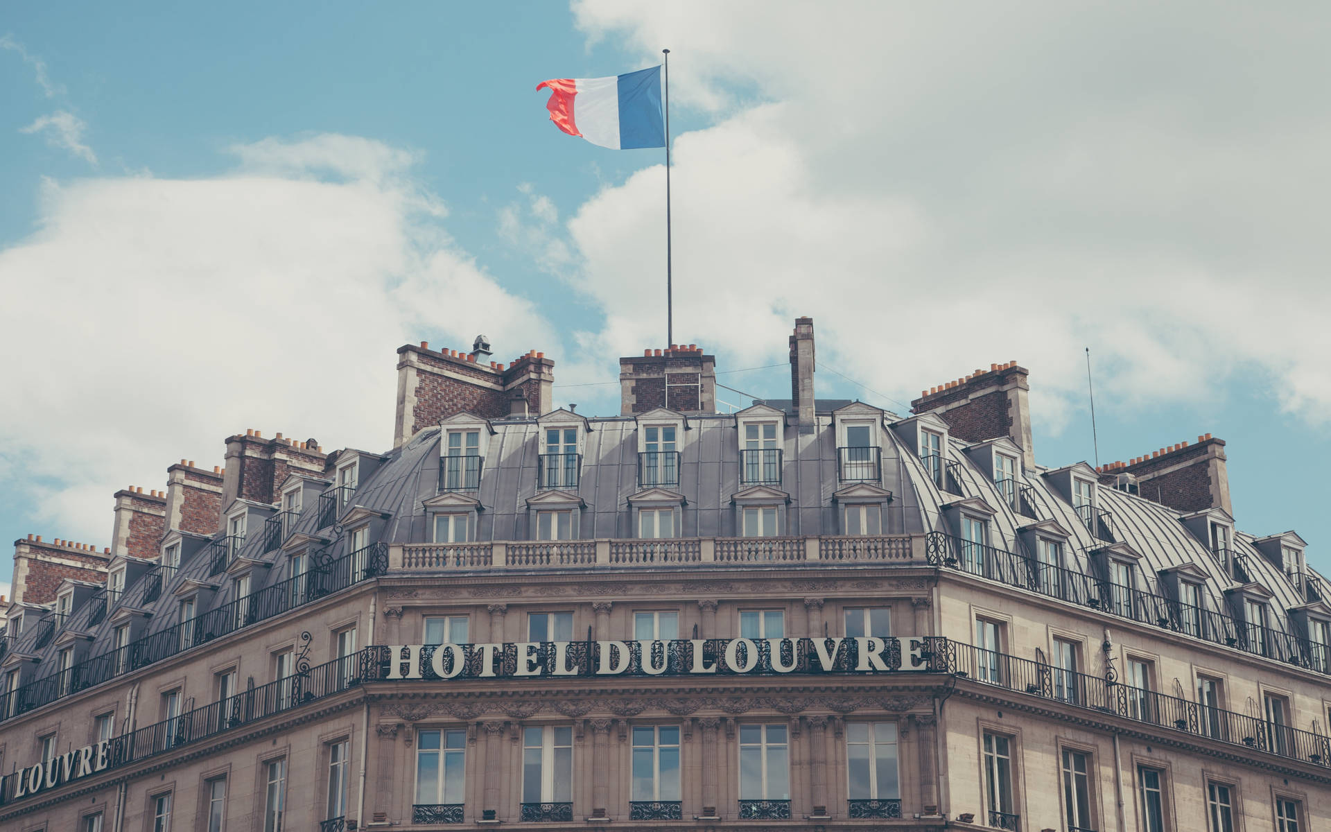 France Flag Hotel Du Louvre Wallpaper