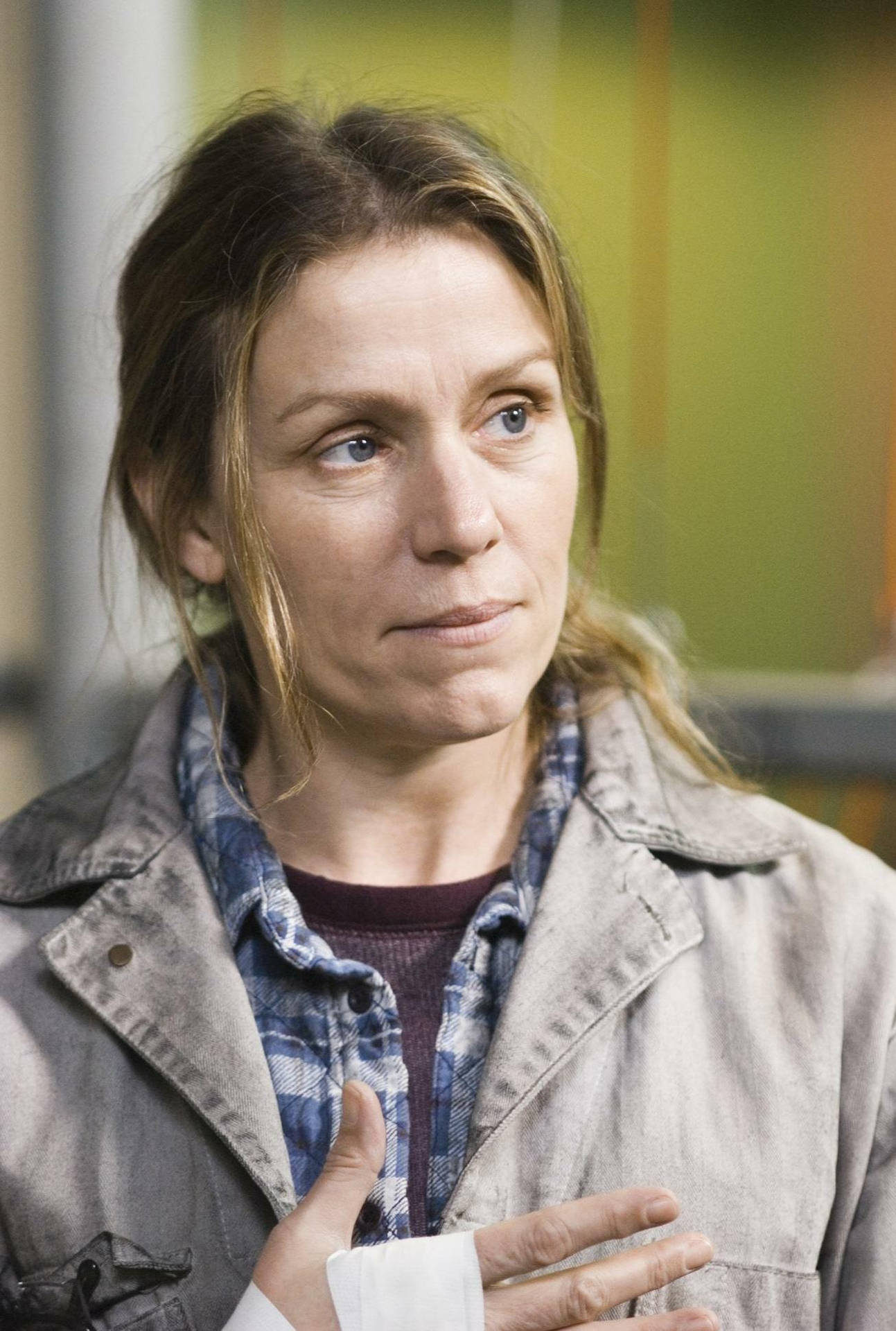 Frances McDormand in the 2005 film "North Country" Wallpaper