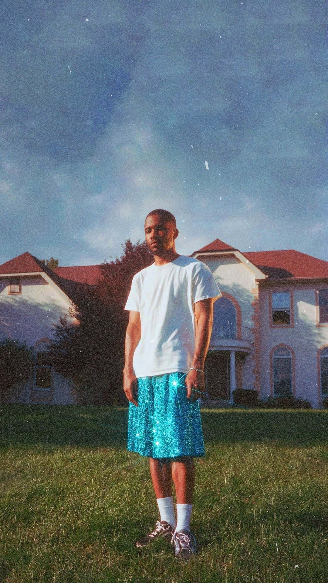 Frank Ocean Sprankelende Blauwe Rok Buiten Achtergrond