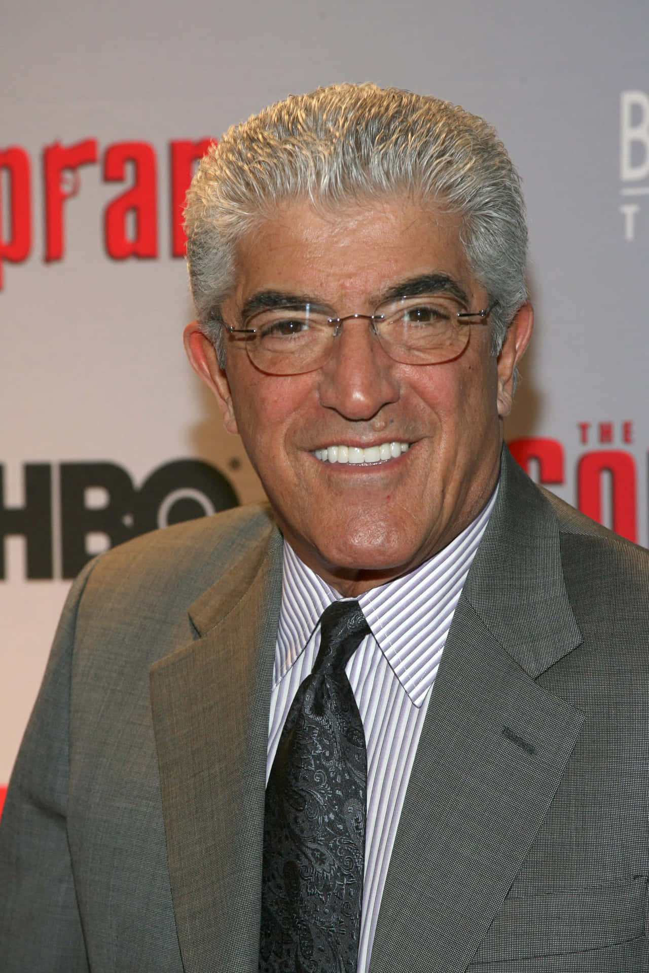 "Charismatic Actor Frank Vincent in a Casual Pose" Wallpaper