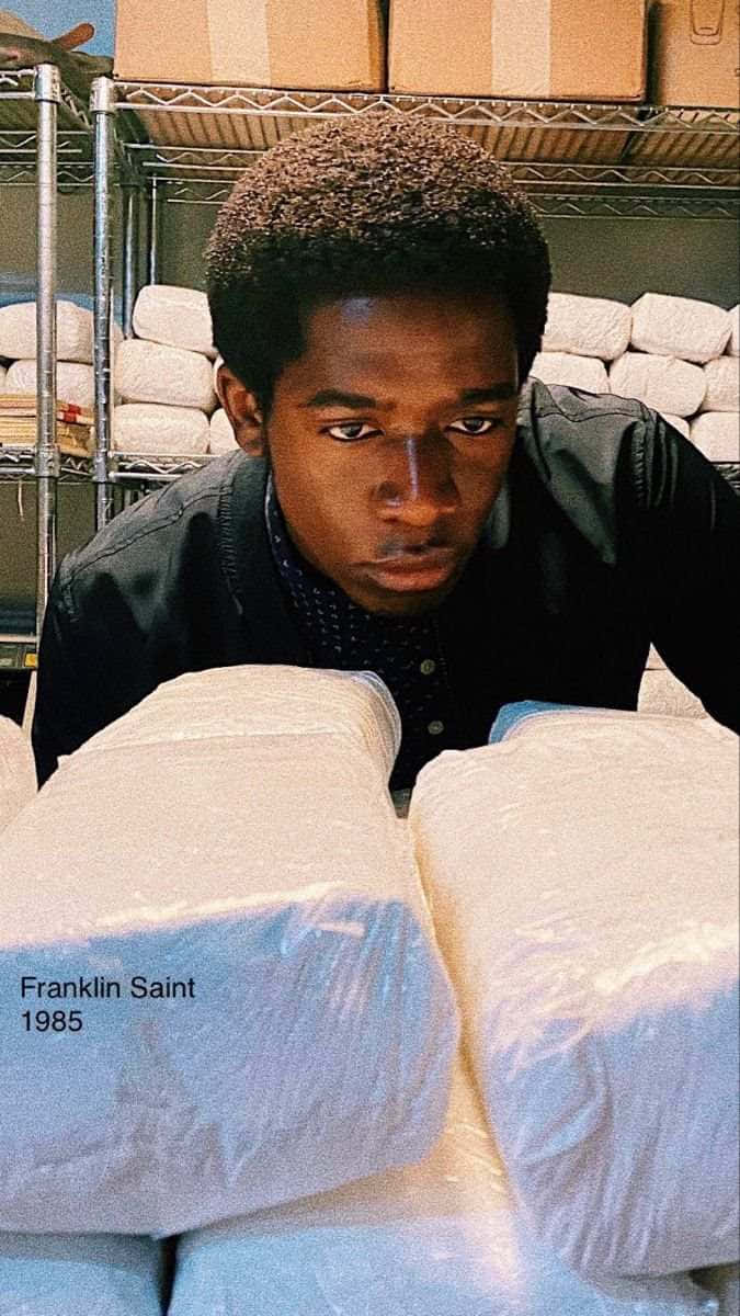 Franklin Saint1985 Warehouse Scene Wallpaper