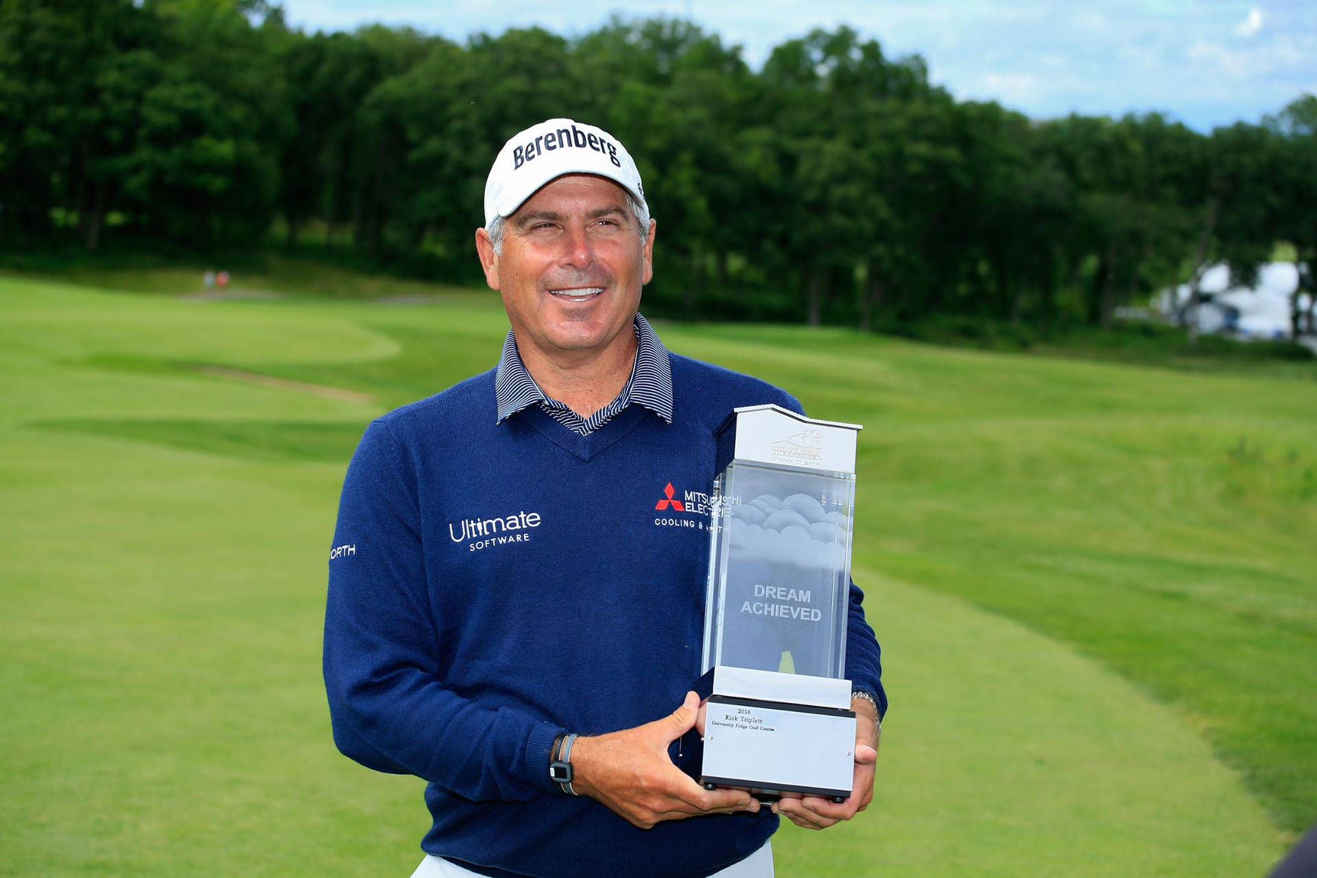 Fred Couples Dream Achieved Trophy Wallpaper