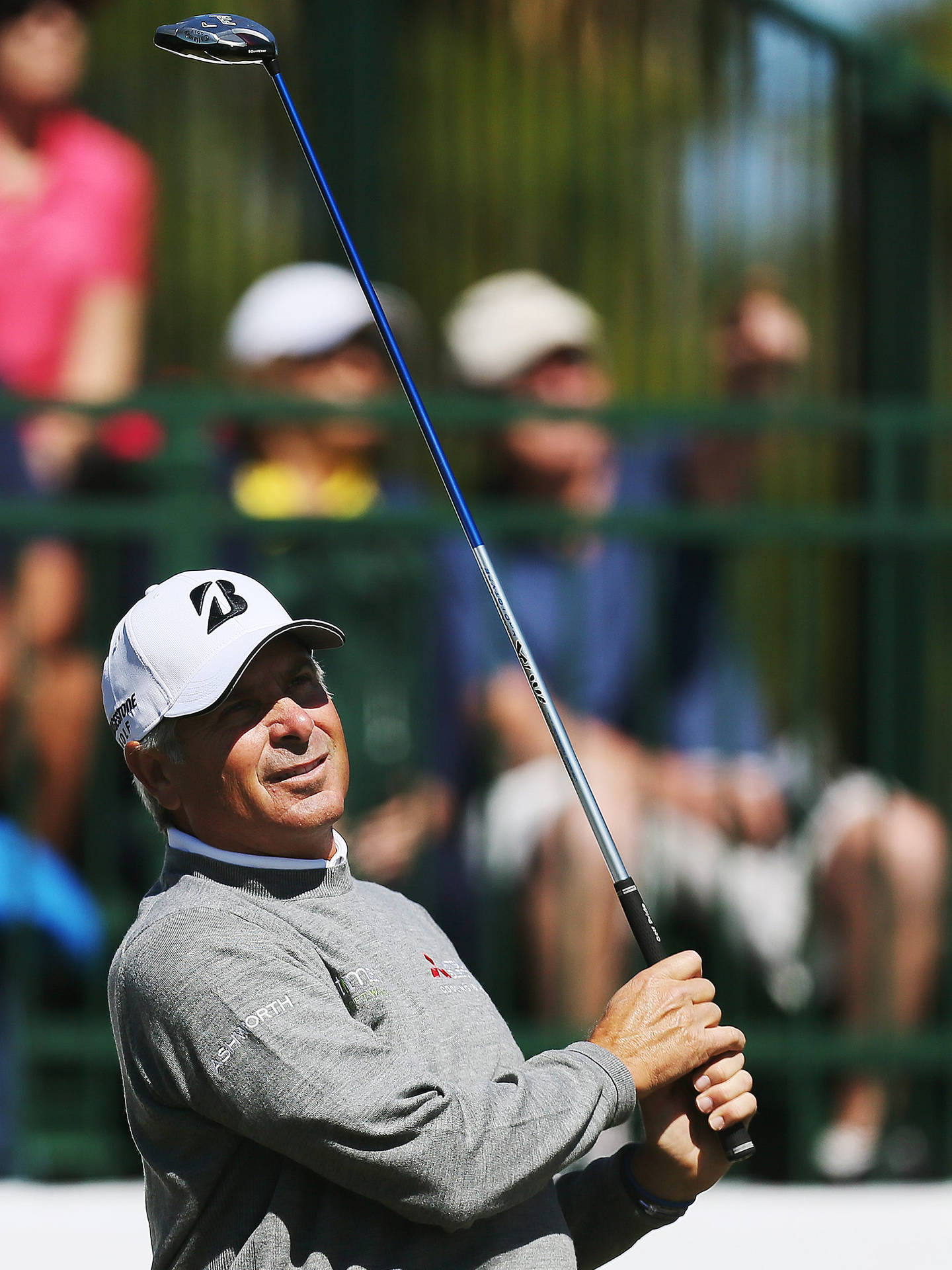 Fred Couples Holding Golf Club Wallpaper