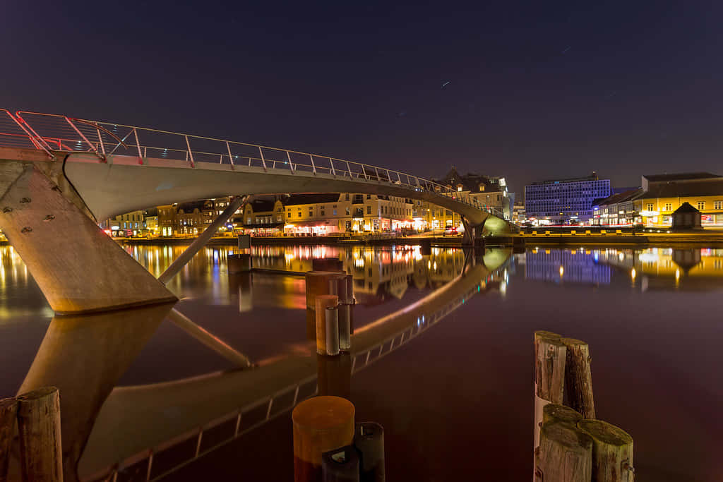 Fredrikstad Nighttime River Reflections Wallpaper