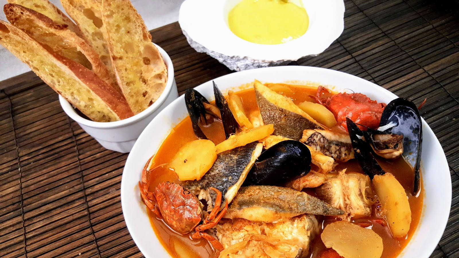 Download Delectable French Bouillabaisse Dish On Bamboo Mat Wallpaper ...
