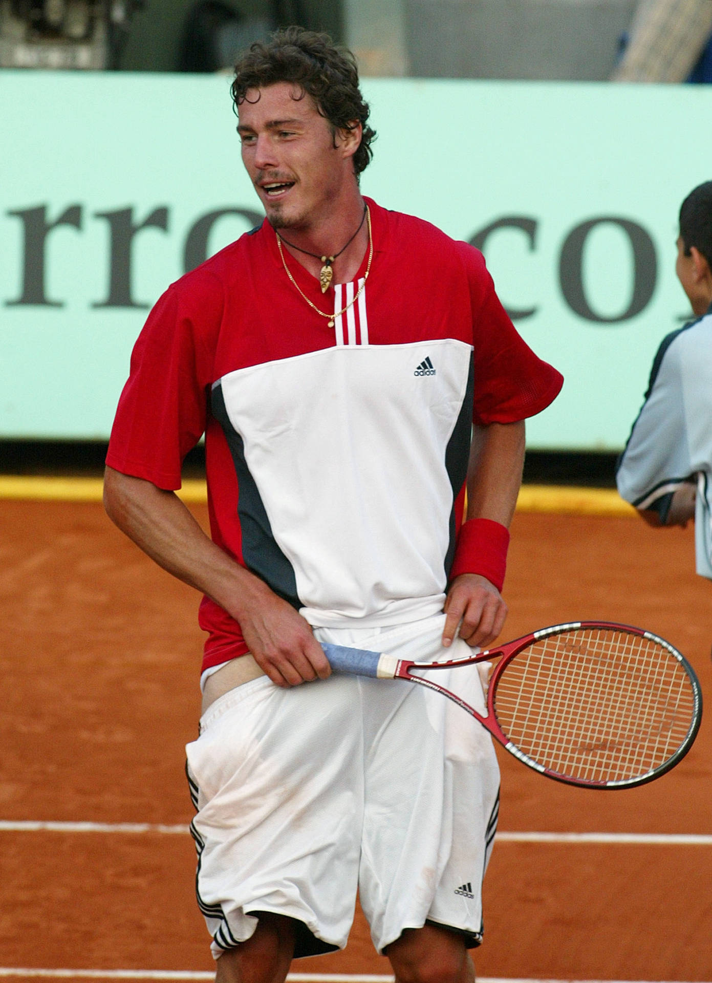 Marat Safin showing prowess at the French Open Tennis Tournament Wallpaper