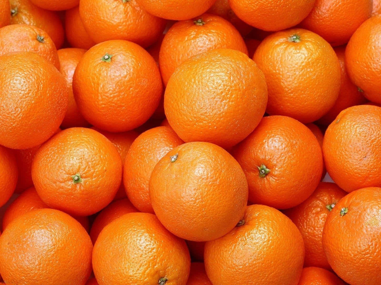 Frescasy Vibrantes Naranjas Se Encuentran Entre Sus Hojas