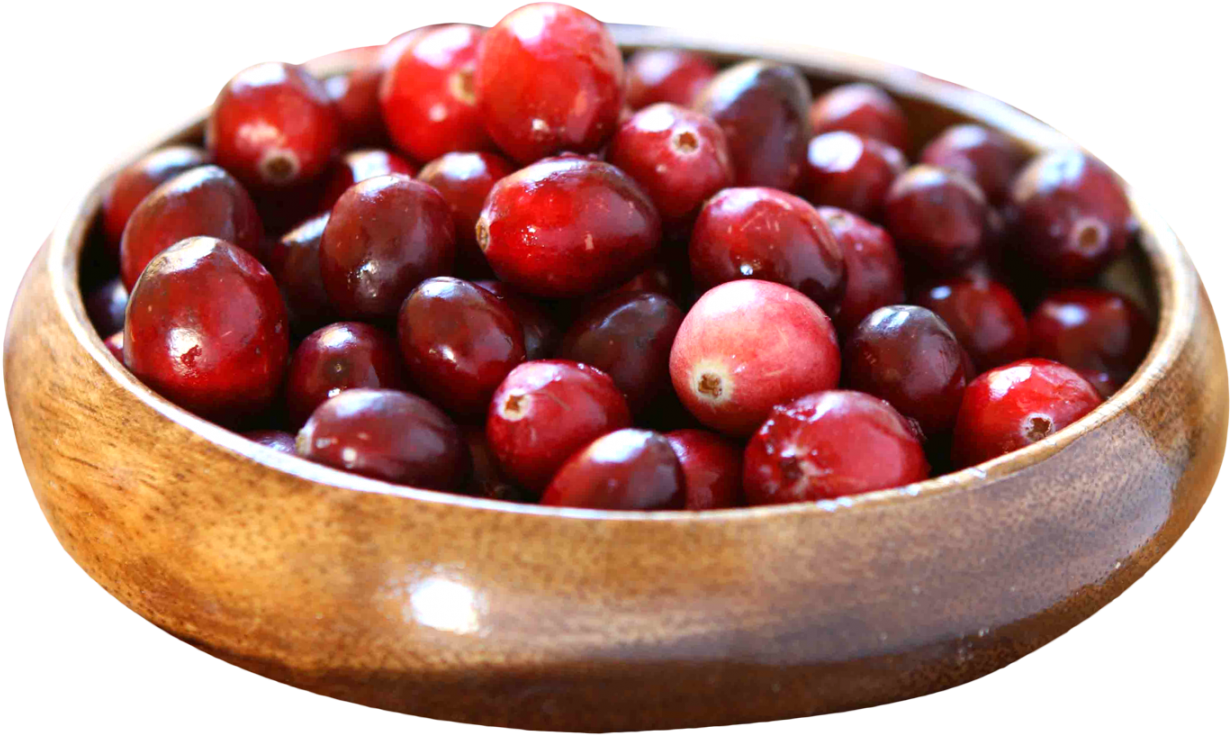 Fresh Cranberriesin Wooden Bowl PNG