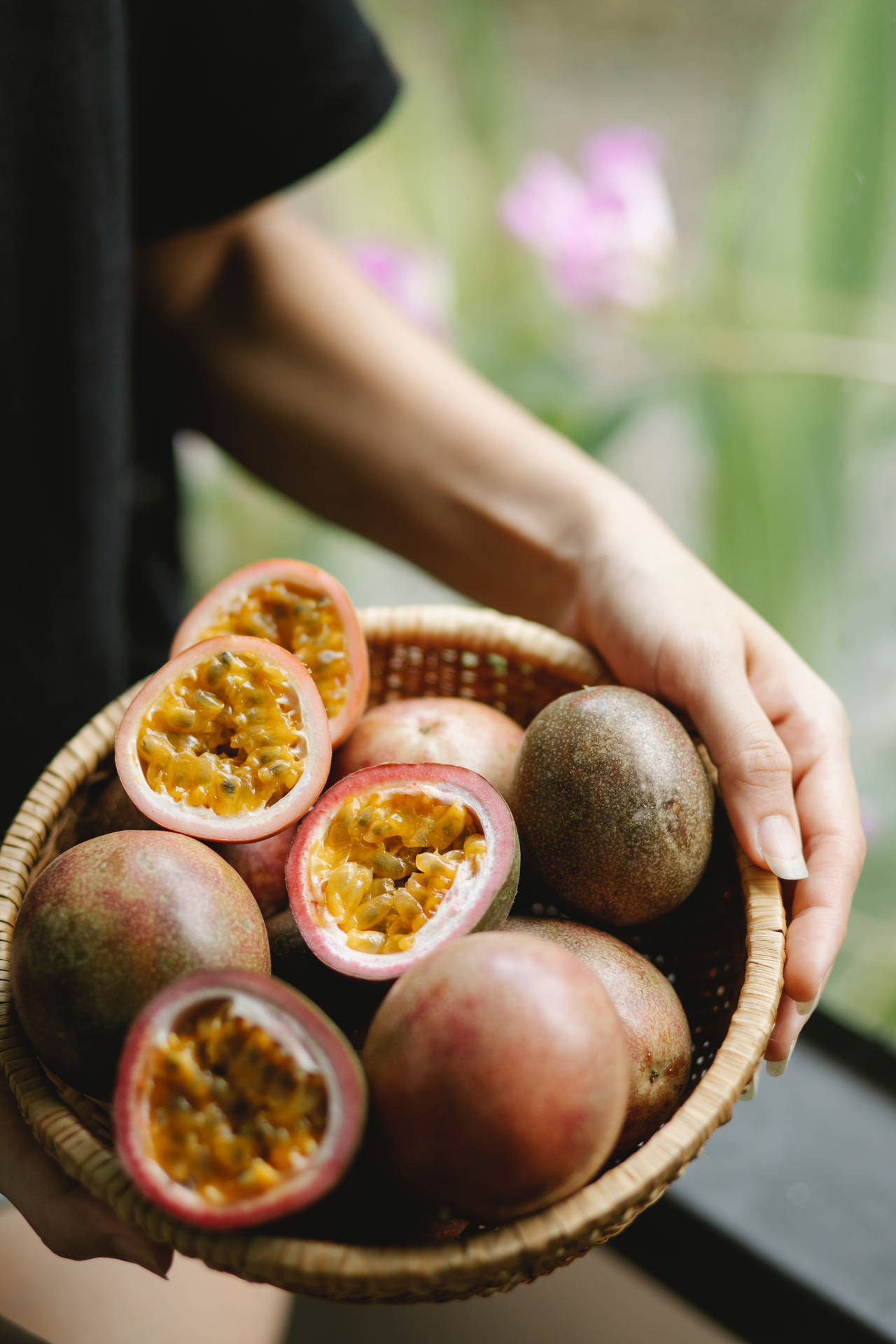 Fresh Passion Fruit In Wooden Bowl Wallpaper