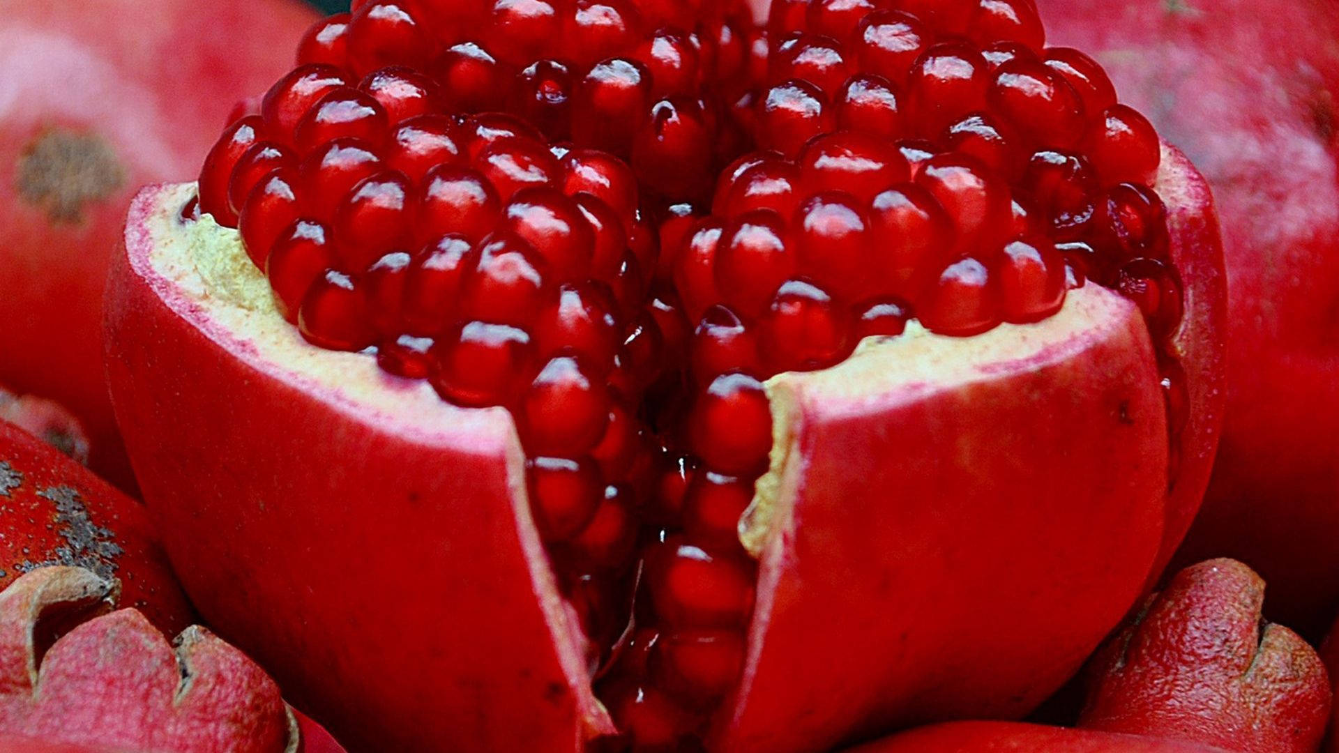 Fresh Red Pomegranate Fruit Wallpaper