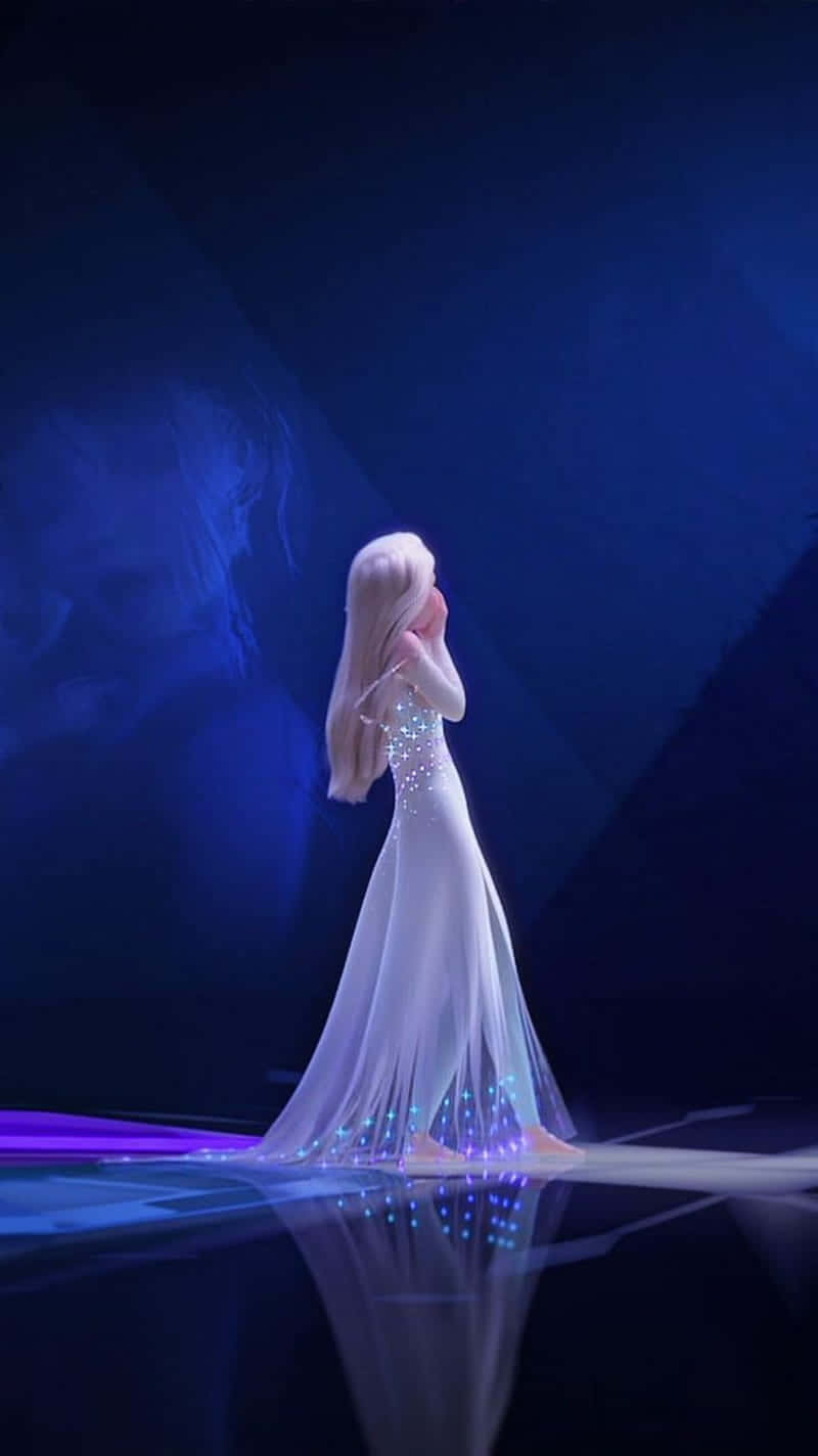 "Elsa in her classic white dress from Frozen 2" Wallpaper
