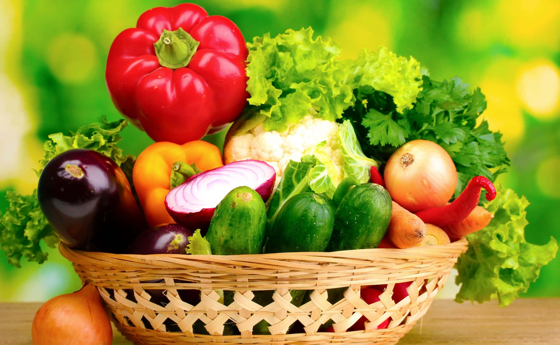 Unavarietà Colorata Di Frutta Fresca E Verdura