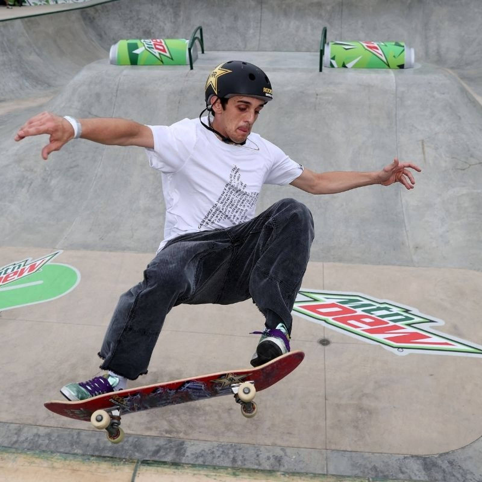 Fs Air Skateboarding Background