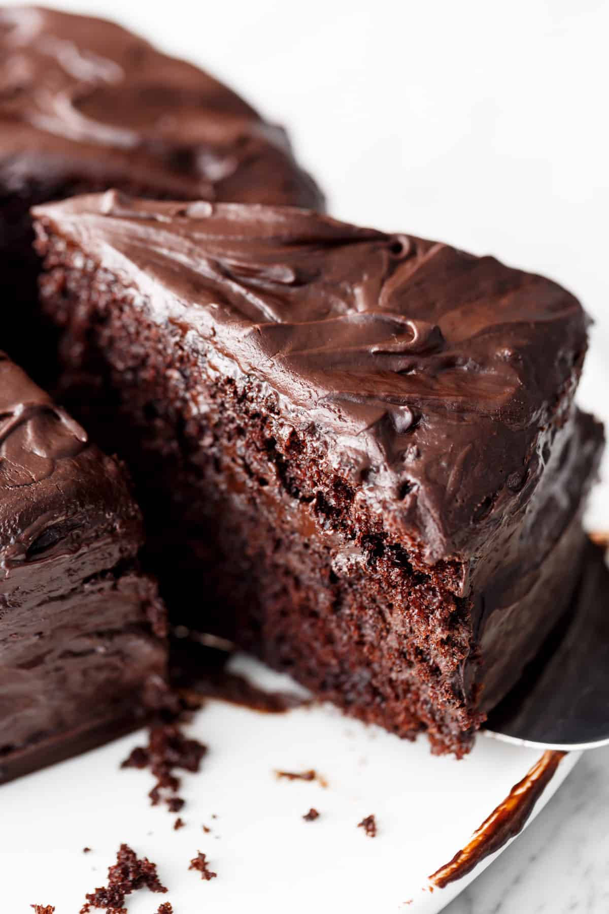 Fudge Icing Chocolate Cake Wallpaper