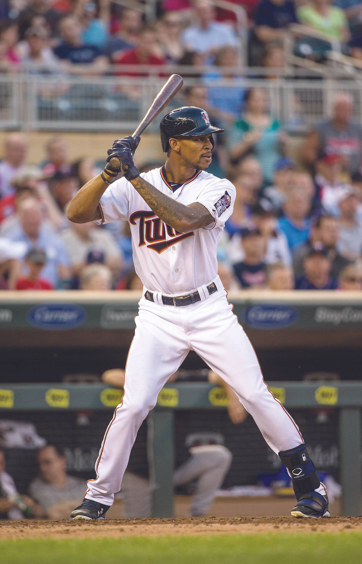 Download Byron Buxton Pointing And Looking Up Wallpaper