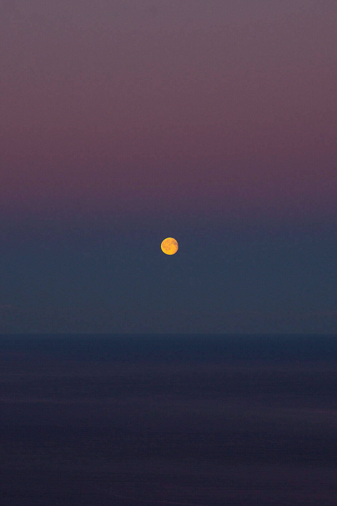 Full Hd Phone Moon Over Sea