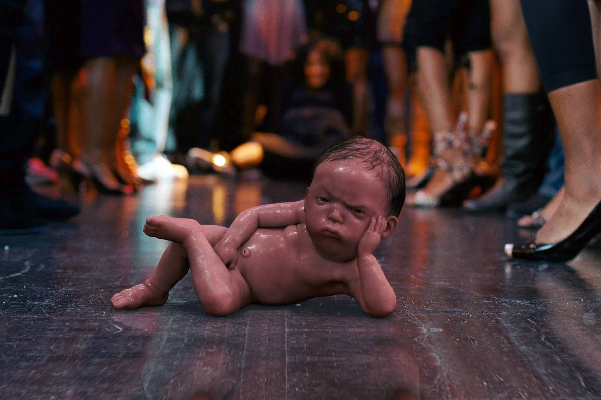 Divertidobebé En La Pista De Baile Fondo de pantalla